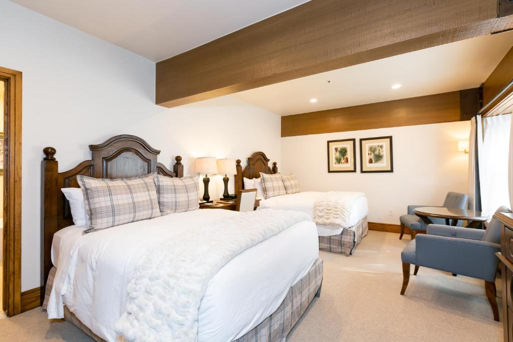 Double Two Queen Beds