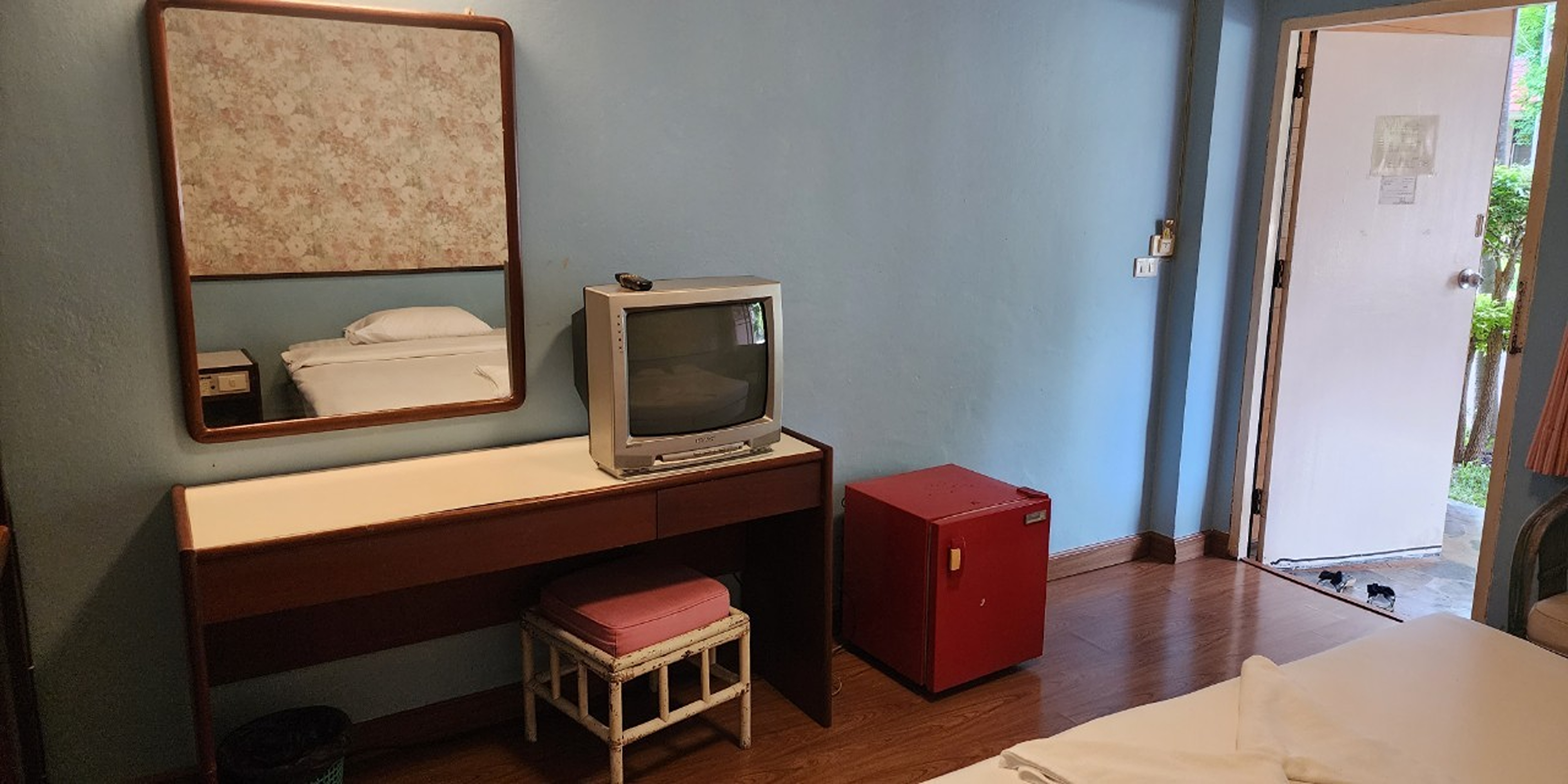 Double Deluxe King Bed