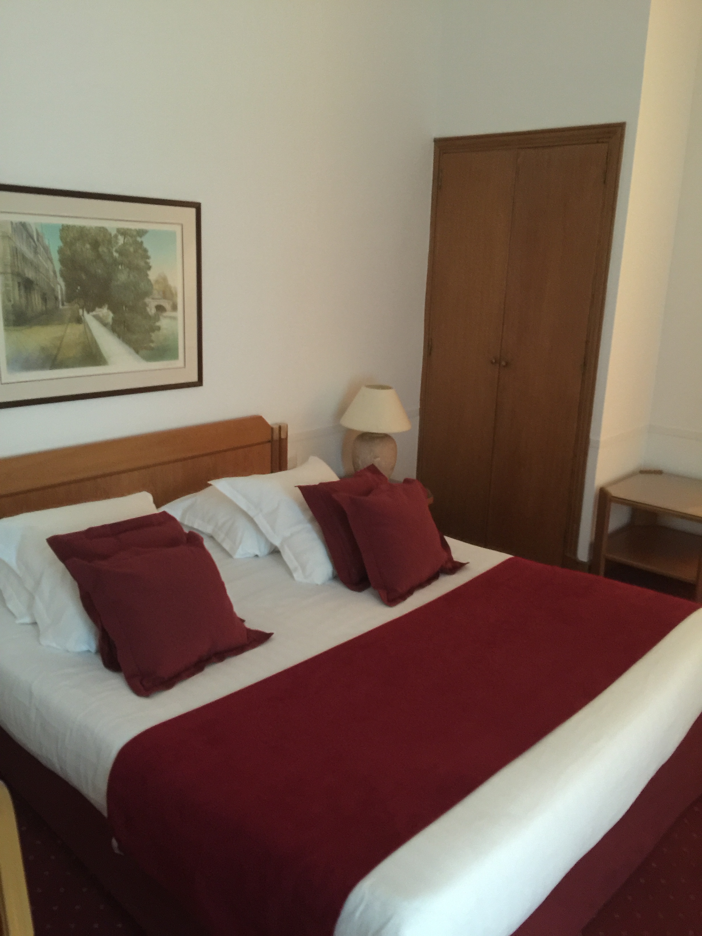 Double or Twin Standard