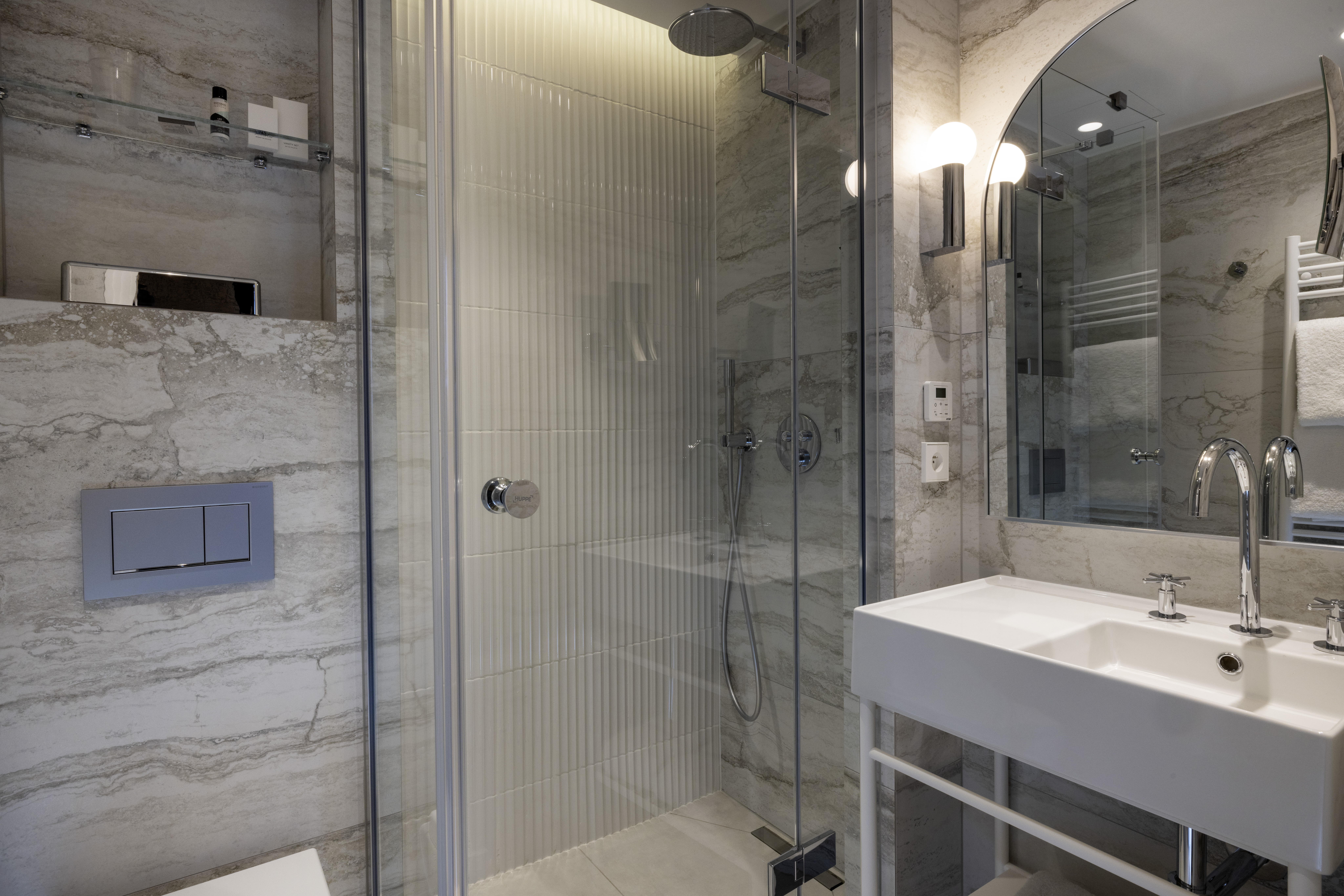 Double or Twin Standard