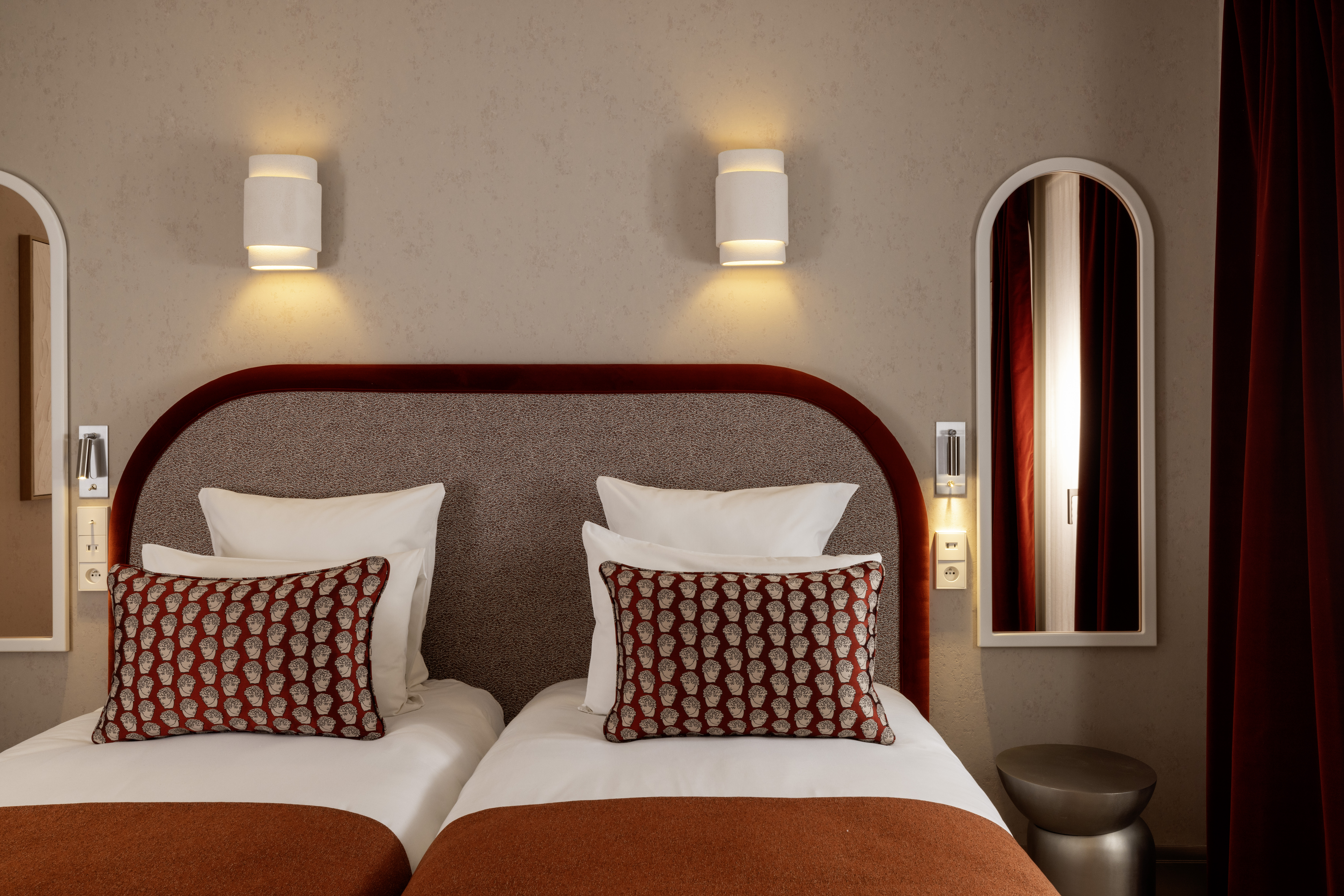 Double or Twin Superior