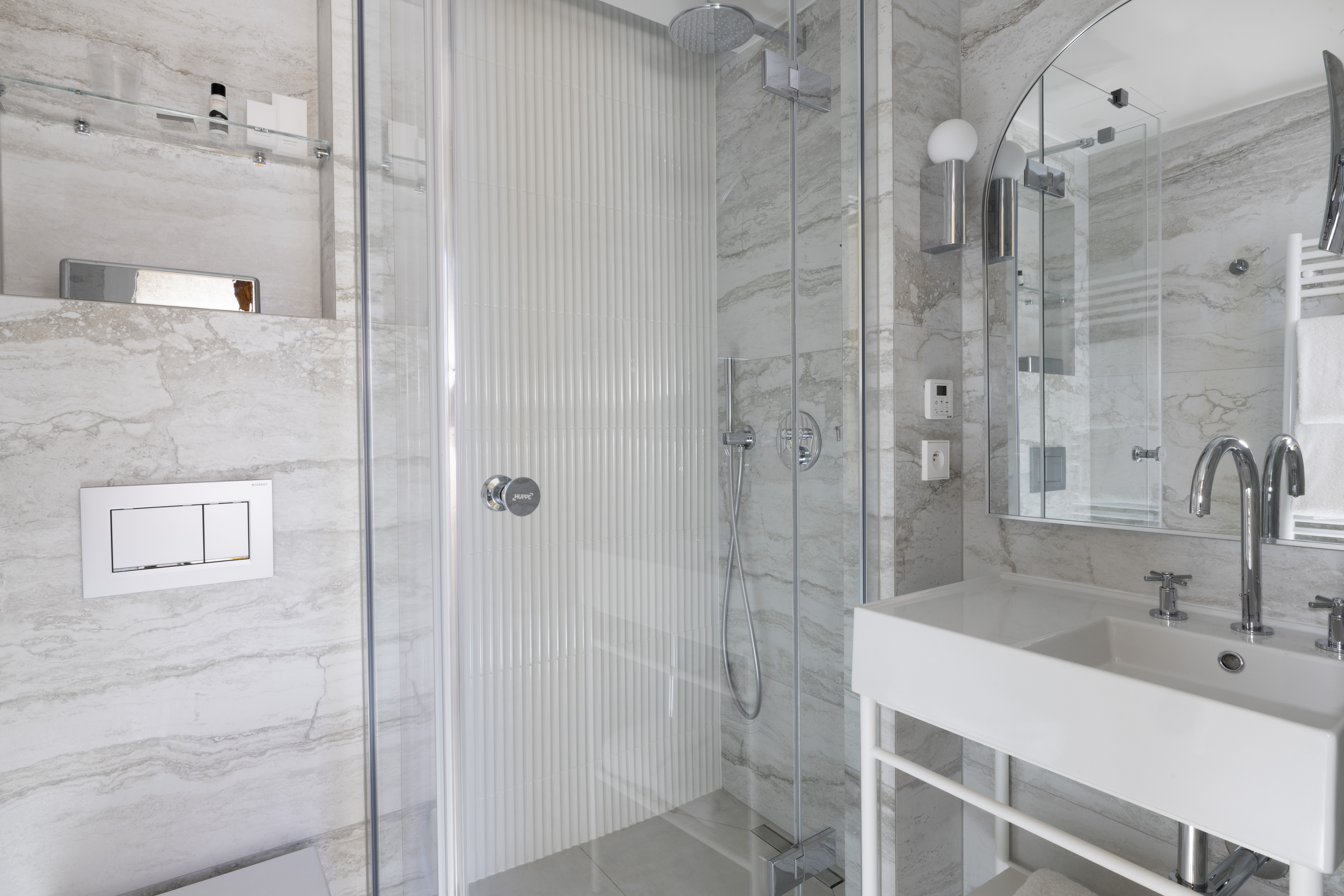 Family Room Connecting Room