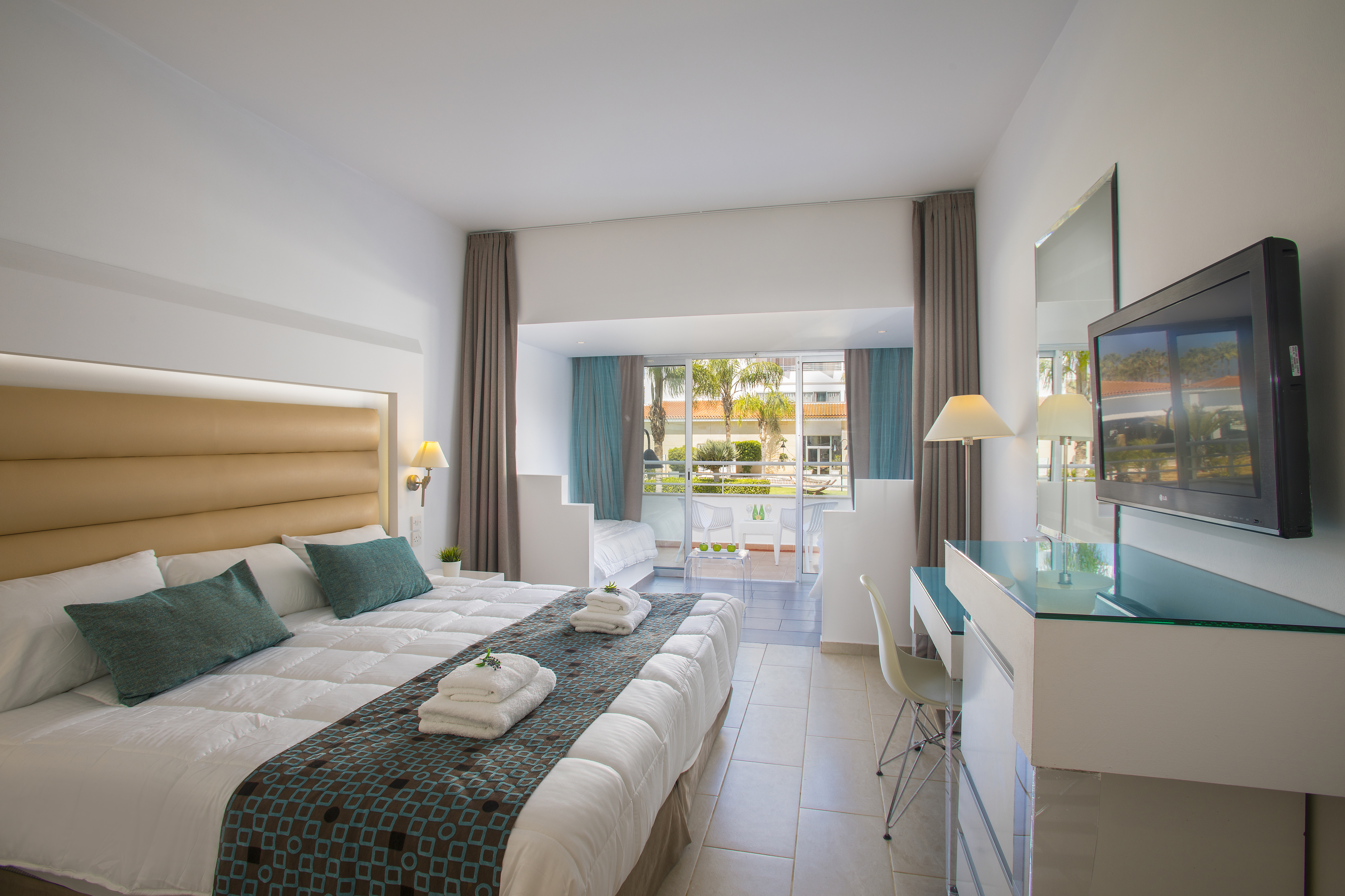 Family Room Pool View