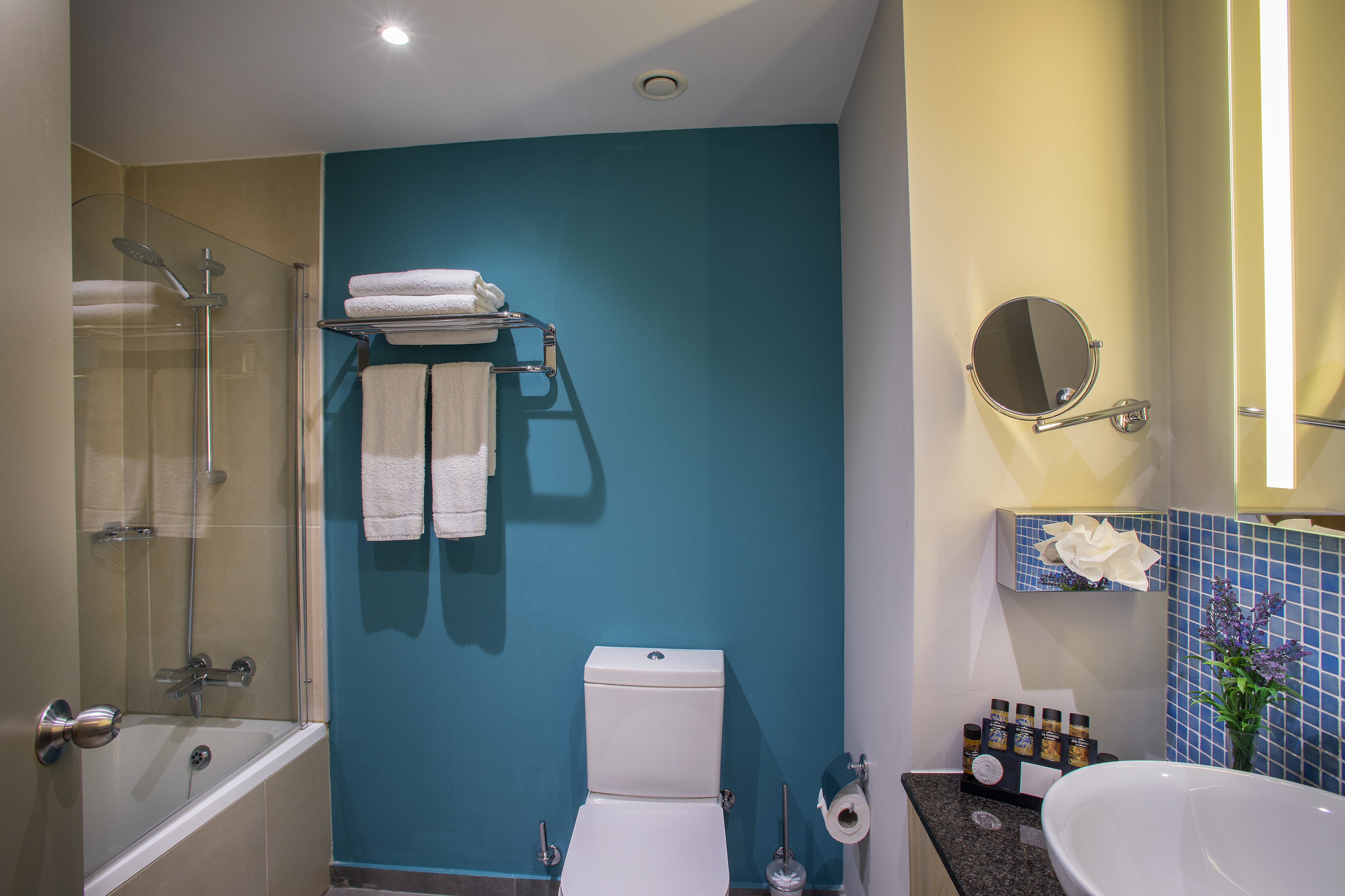 Double or Twin Standard