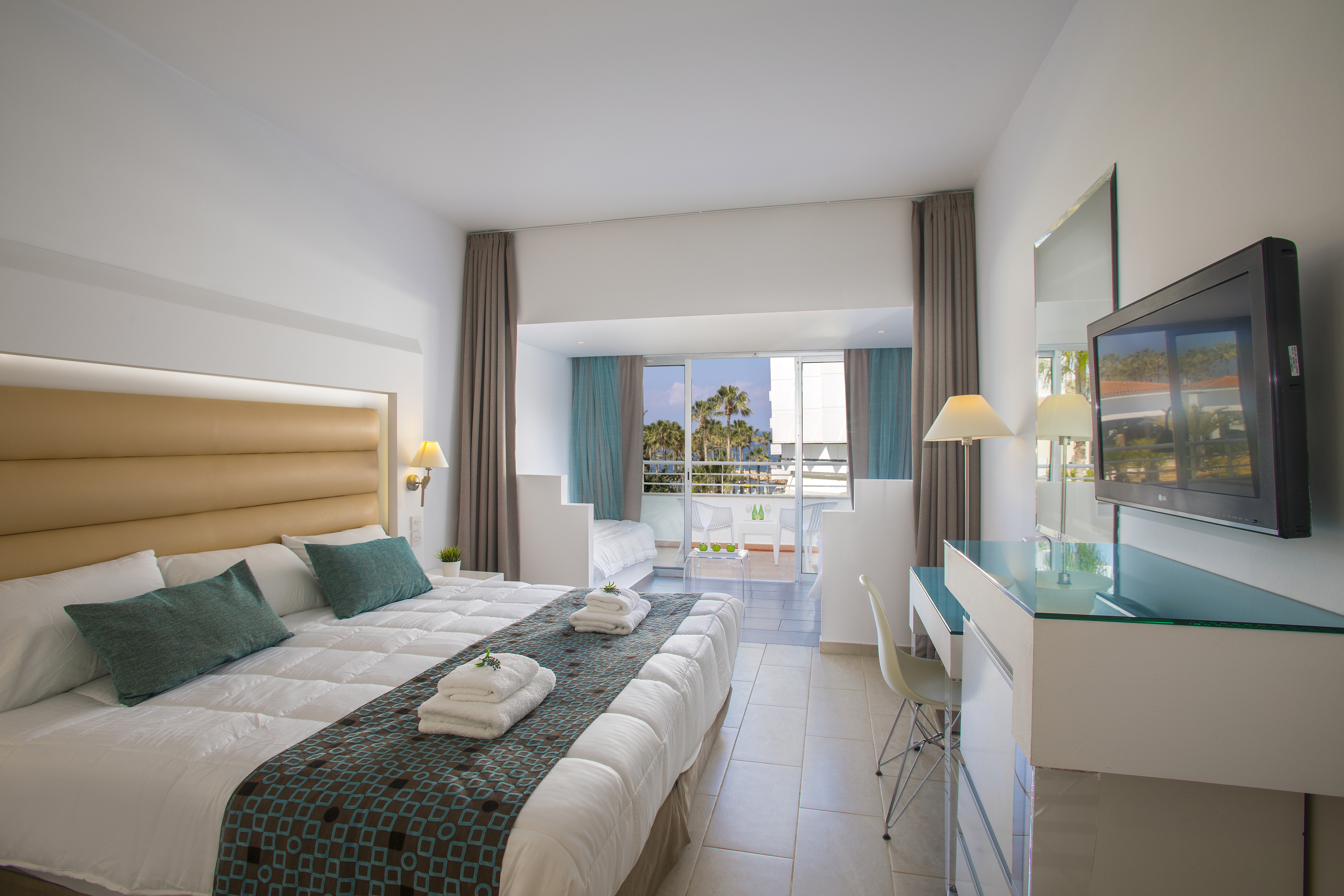 Family Room Side Sea View