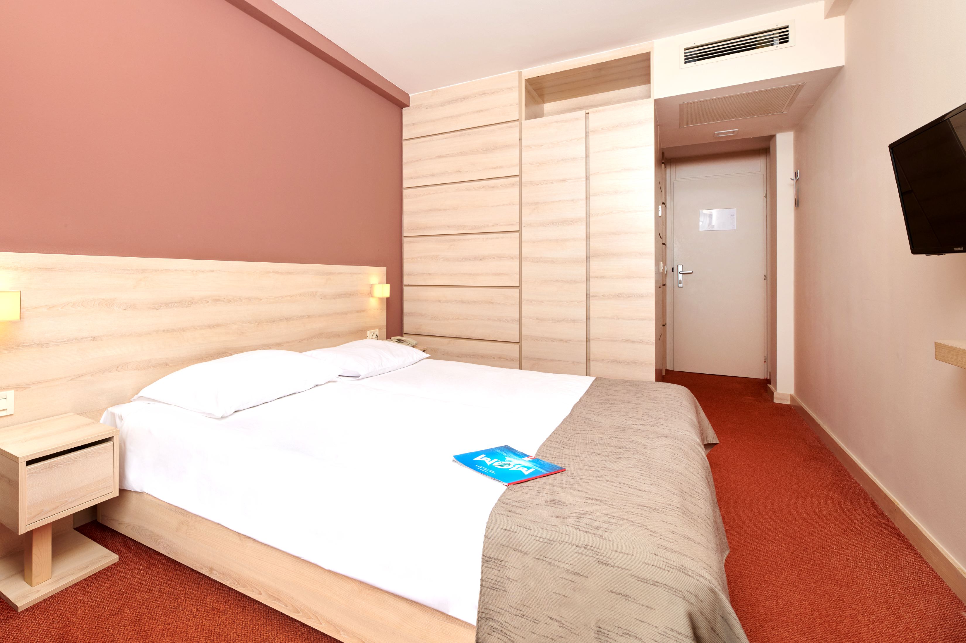 Double Park View with Balcony