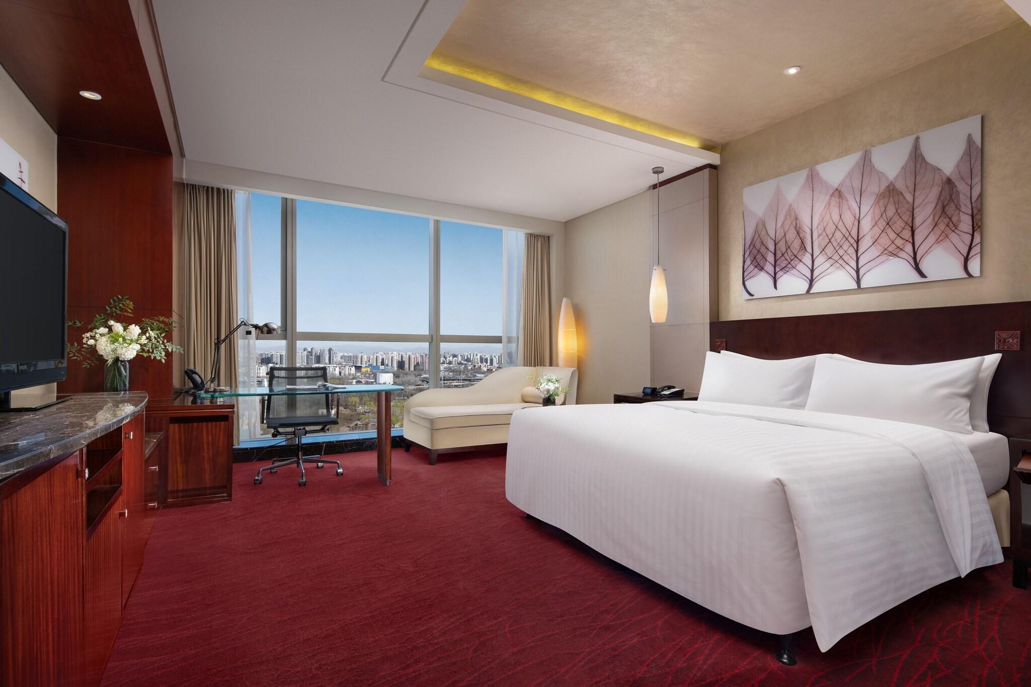 Double City View King Bed