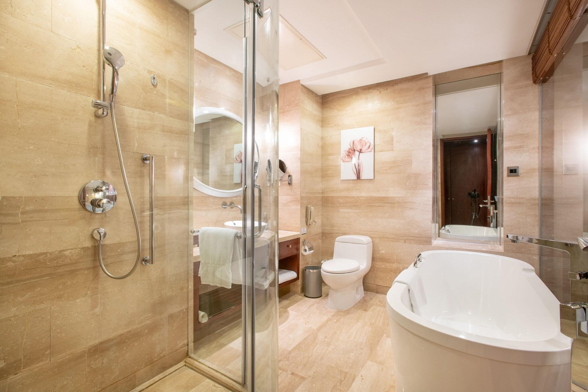 Double City View King Bed