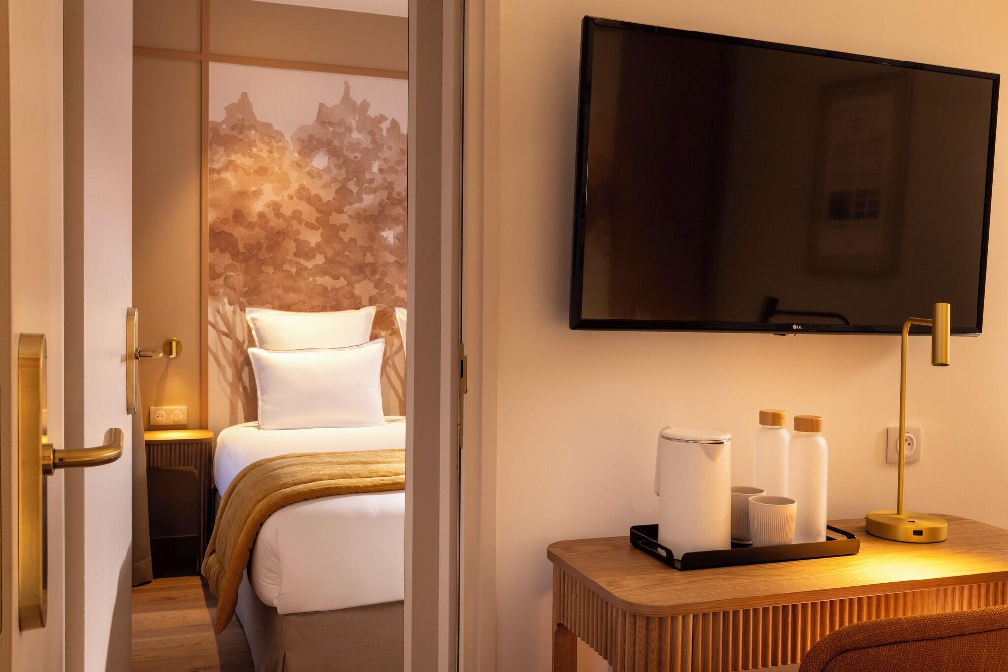 Quadruple Connecting Room