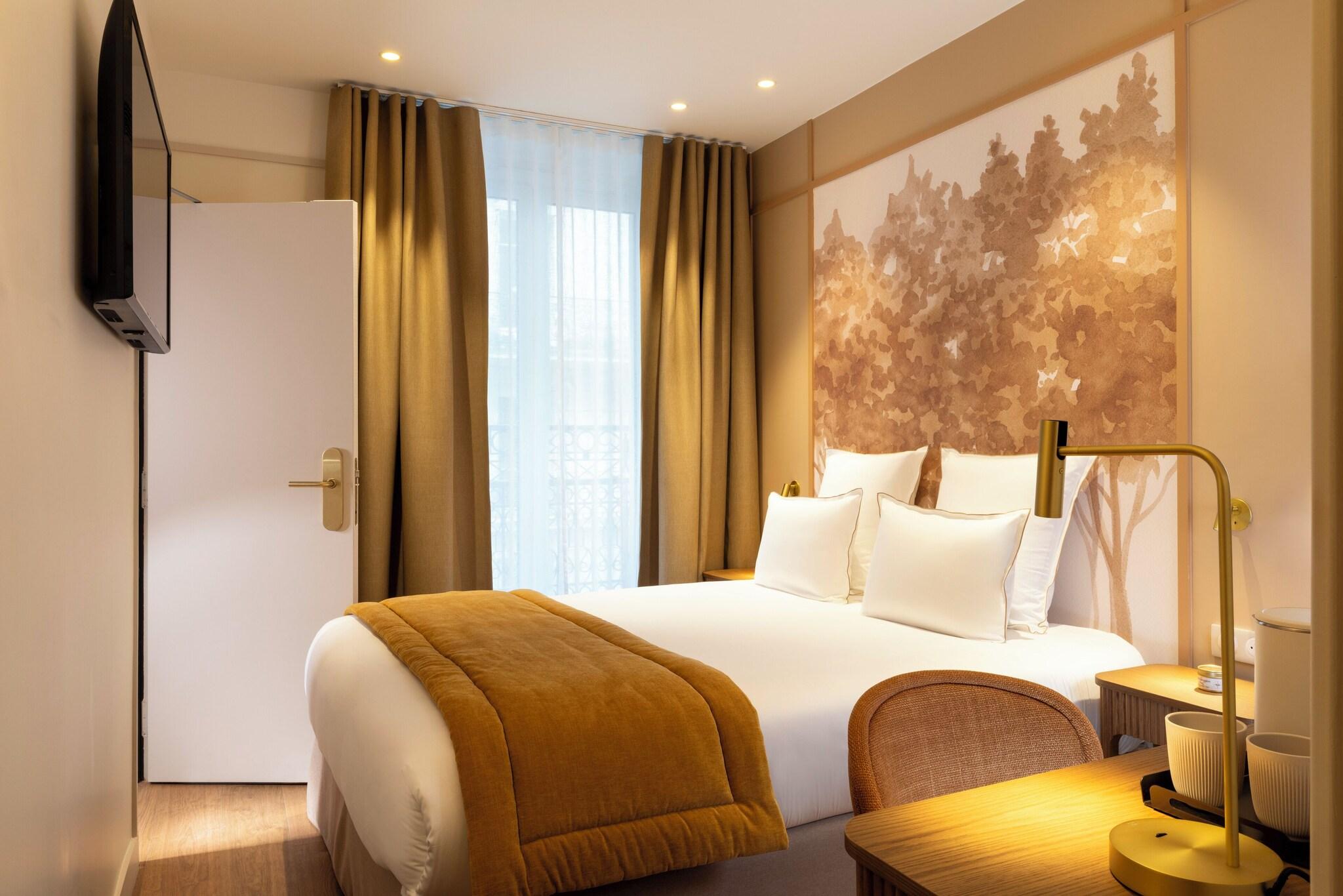 Quadruple Connecting Room