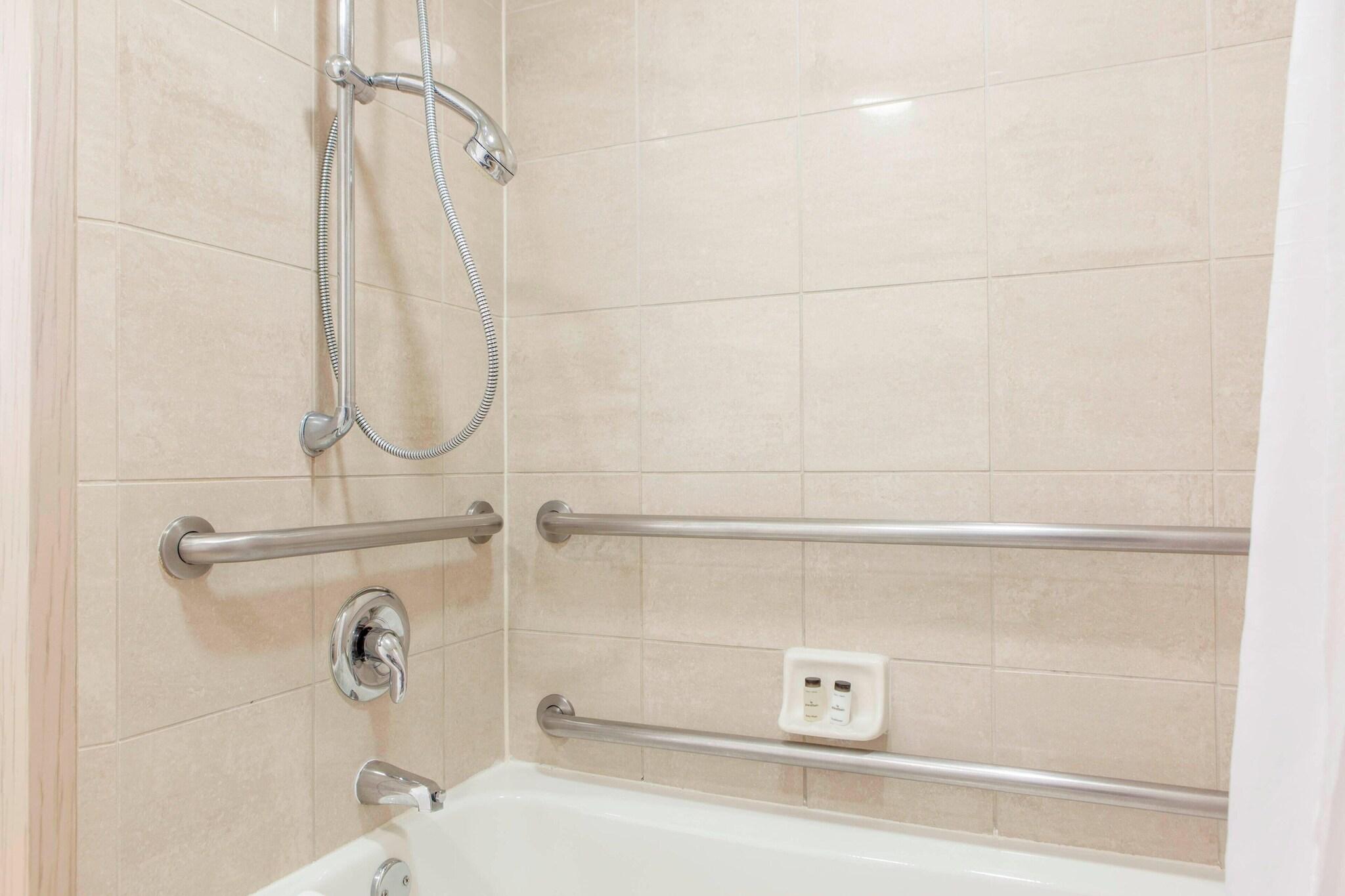 Double Accessible King Size Bed