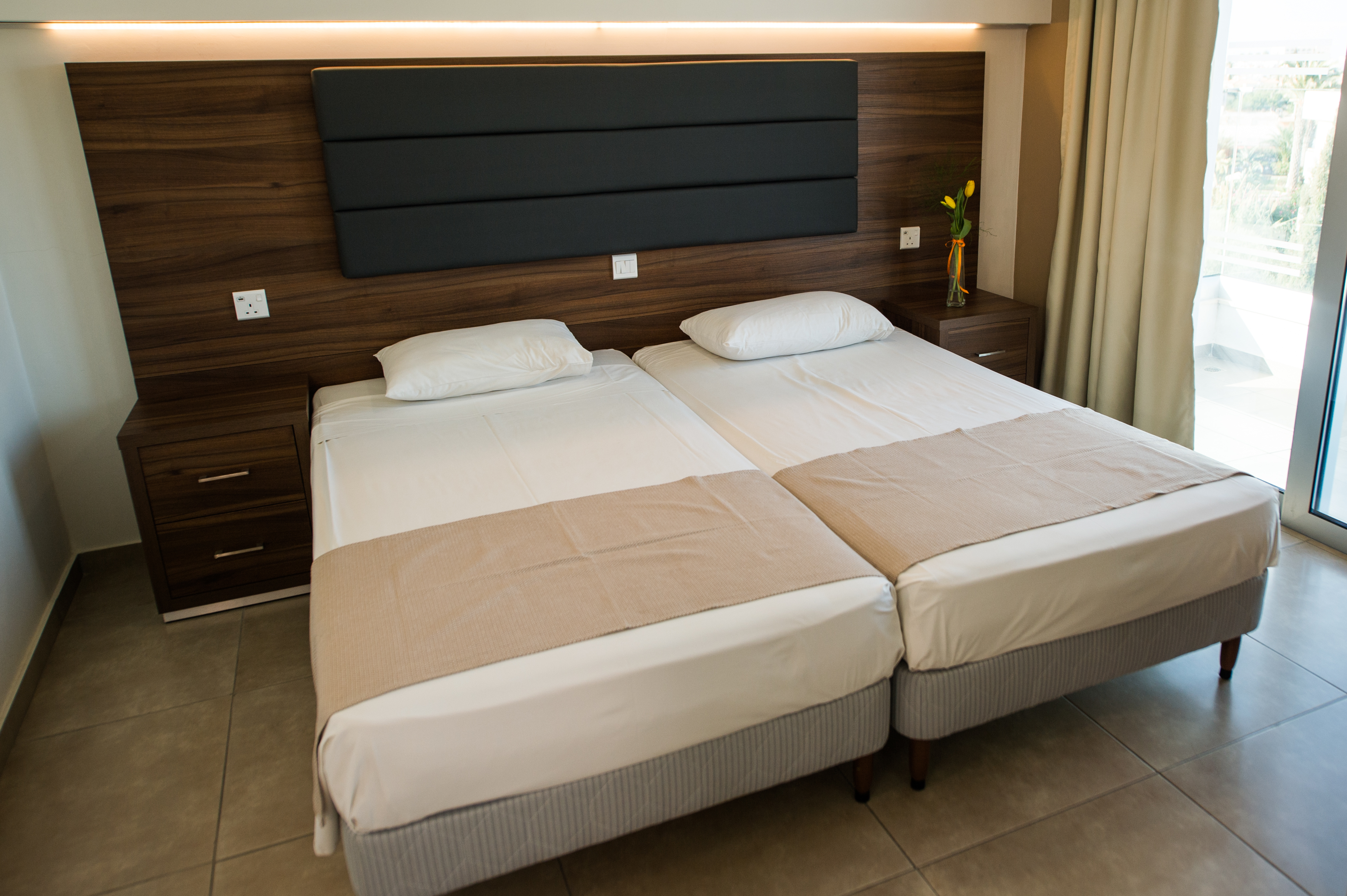 Studio Premier King Bed