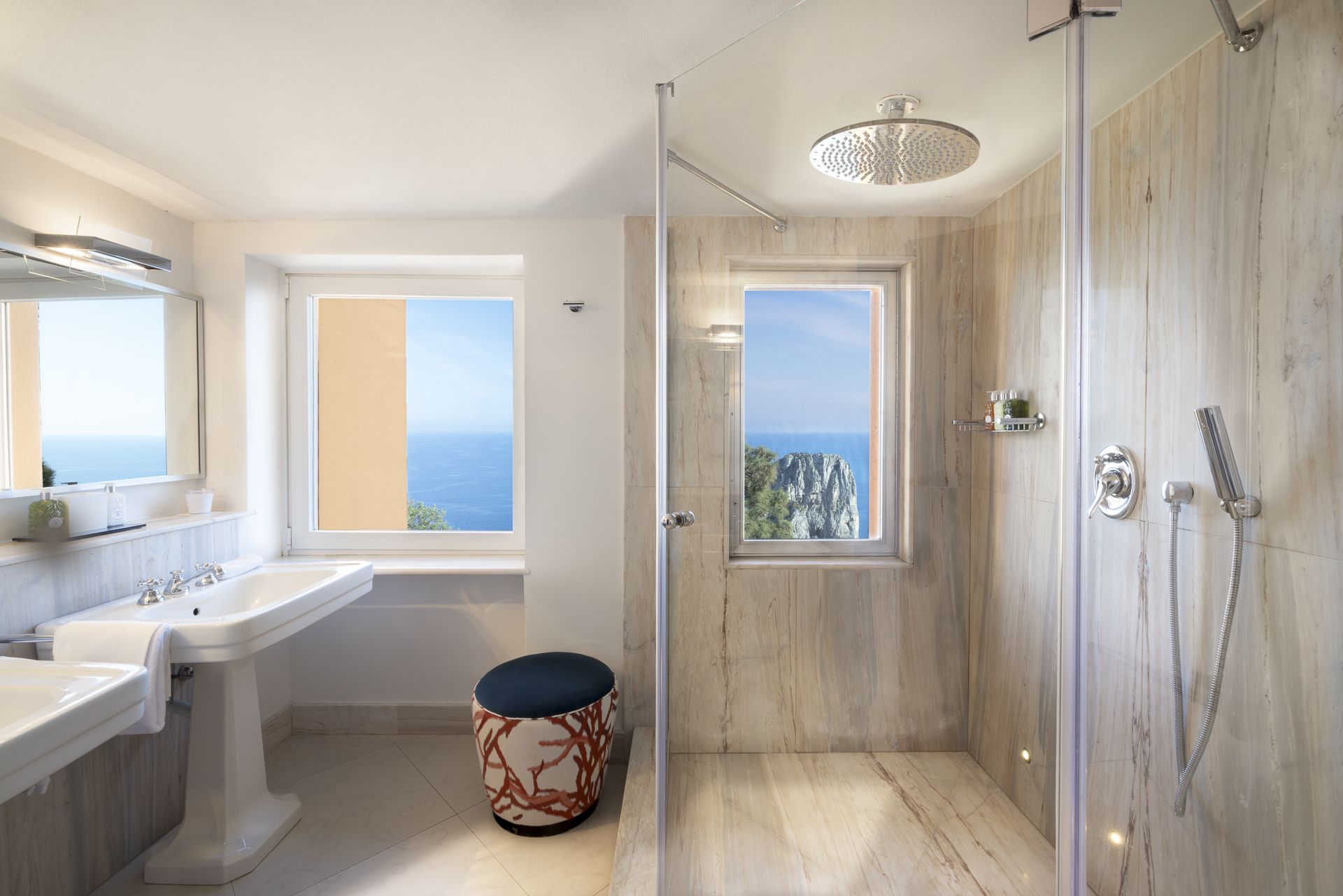 Double Deluxe Executive