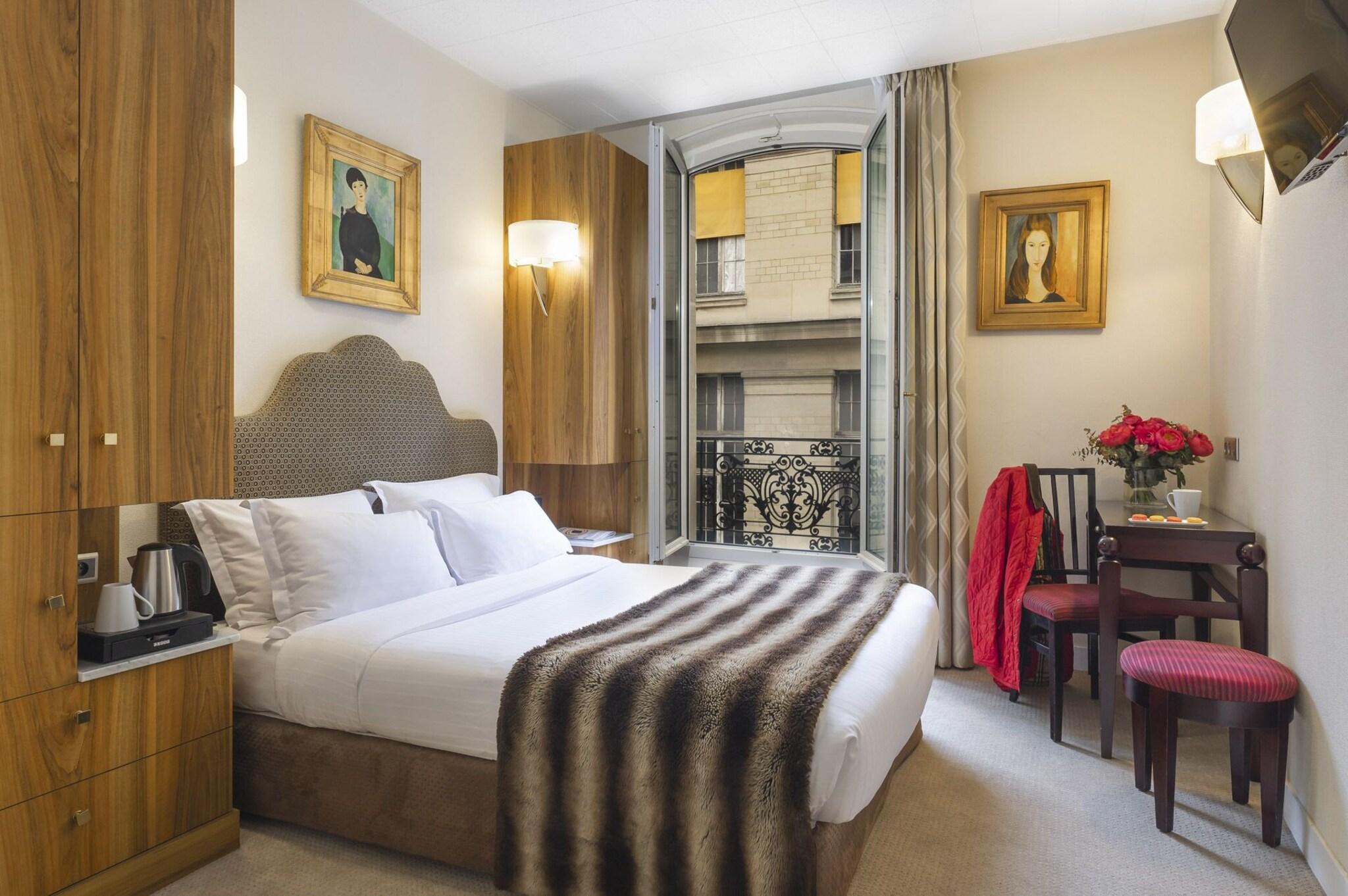 Double Classic Double Bed