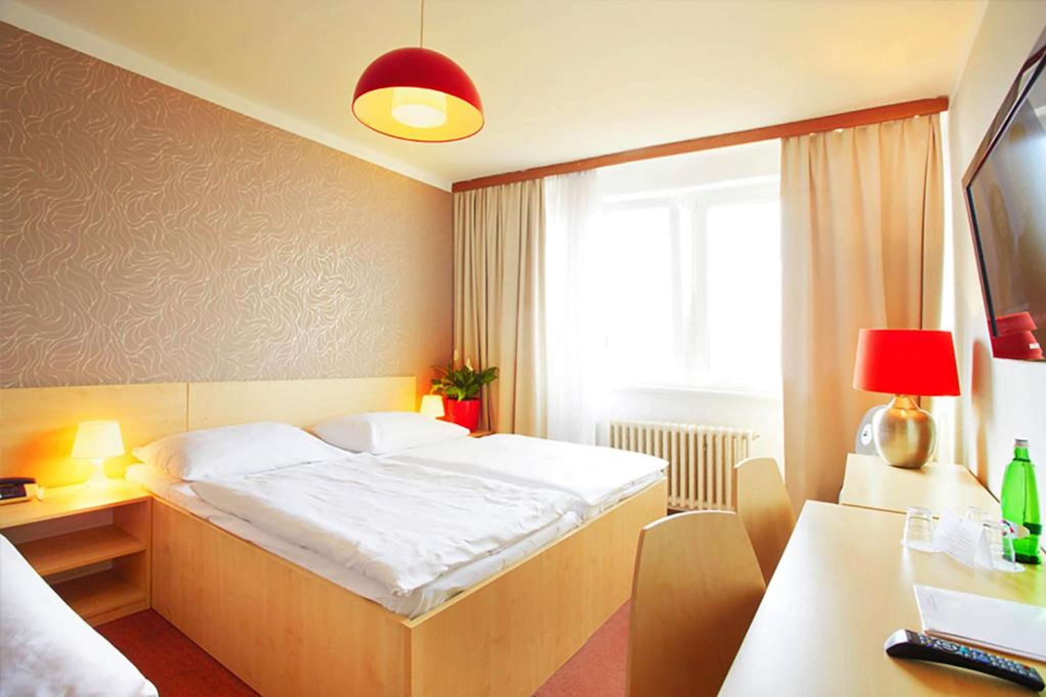 Double or Twin Economy