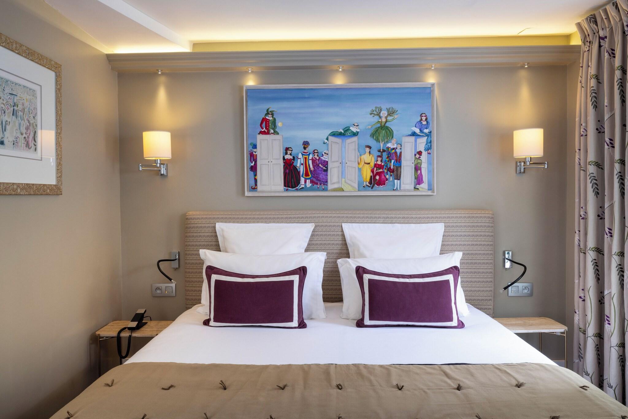 Room Connecting Room