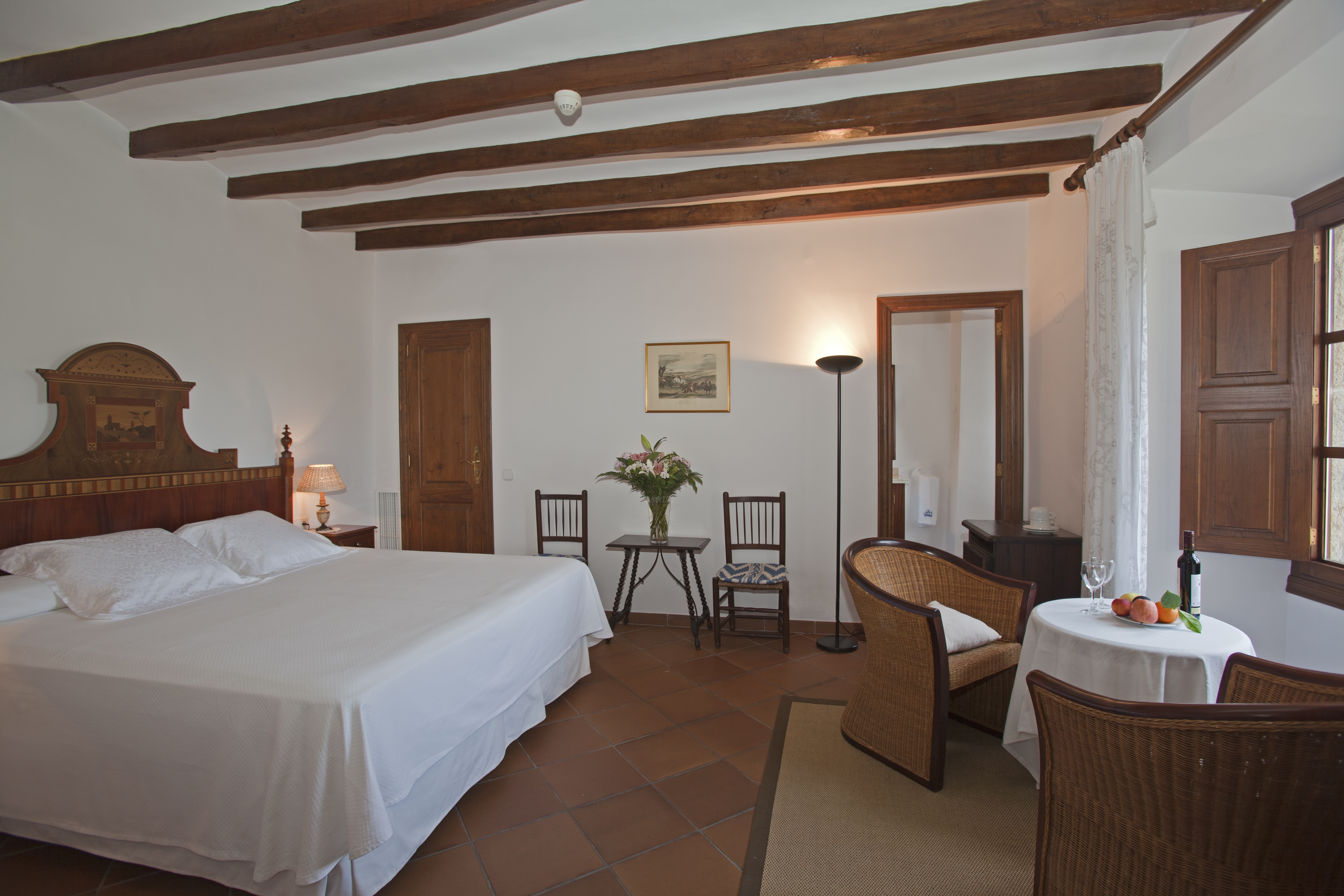 Double or Twin Standard