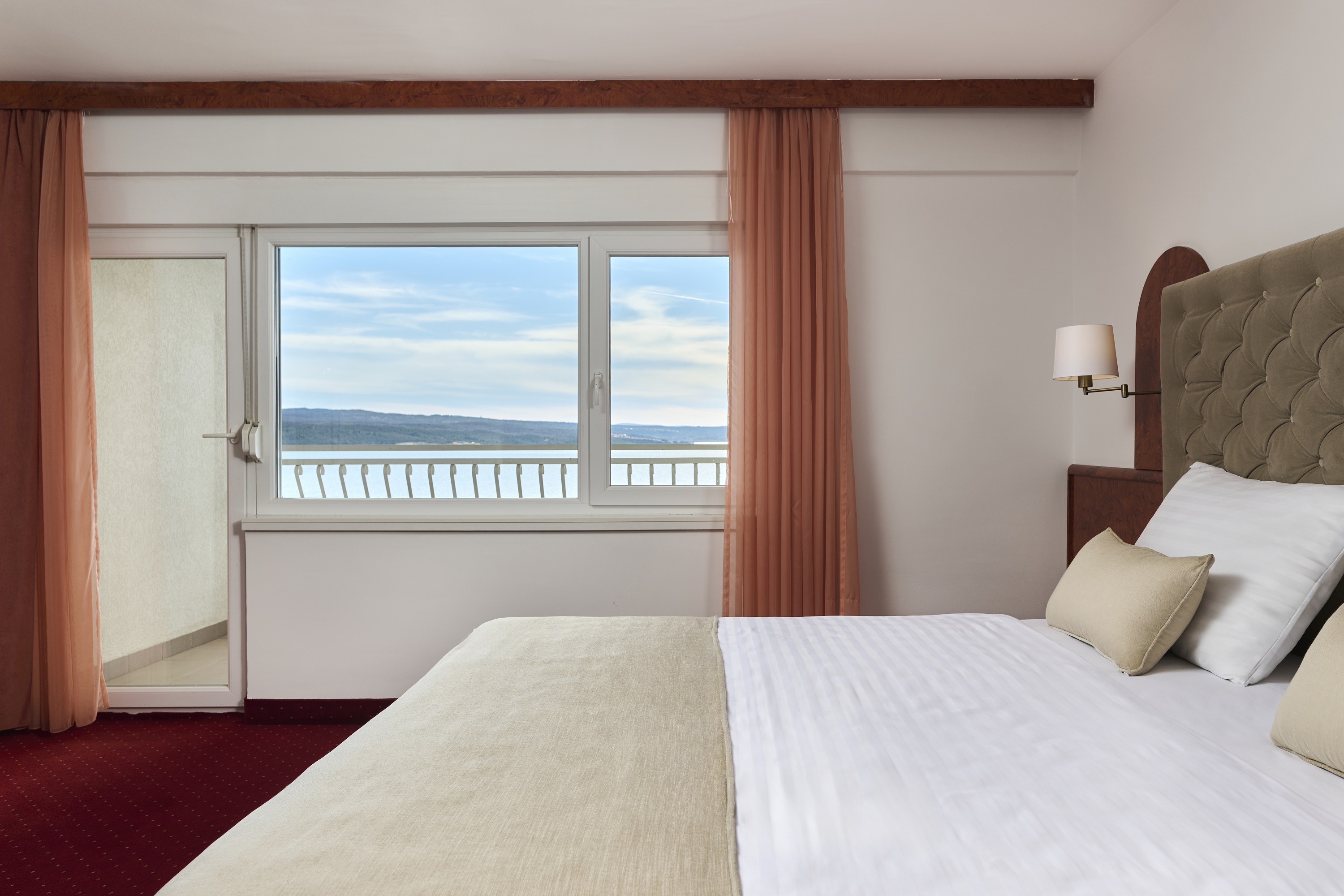 Junior Suite Sea View with Balcony