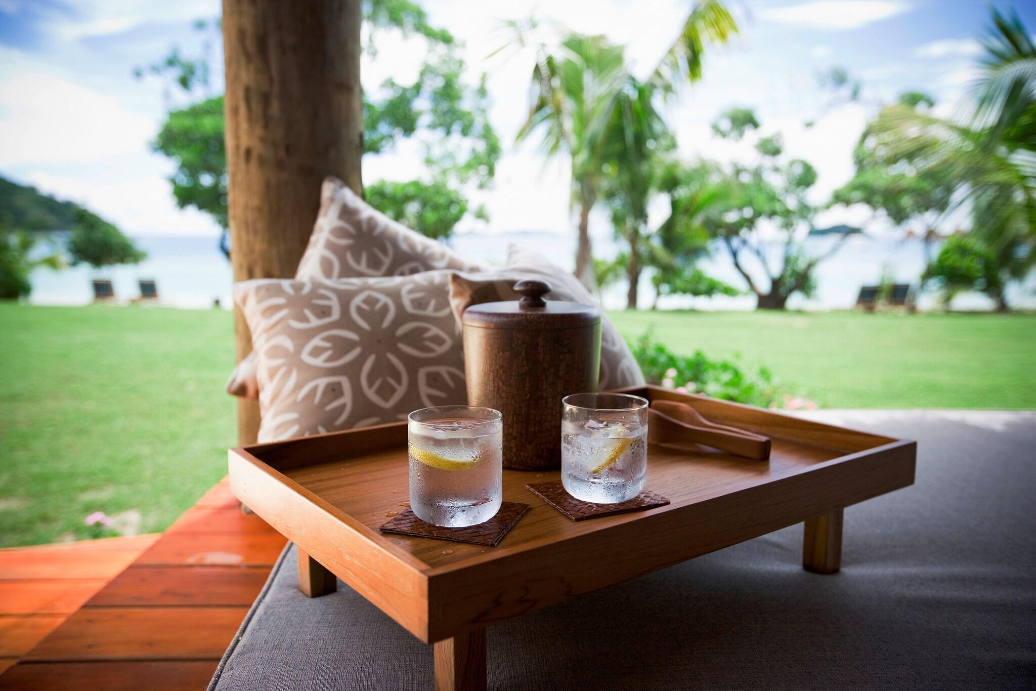 Bungalow Beach Front