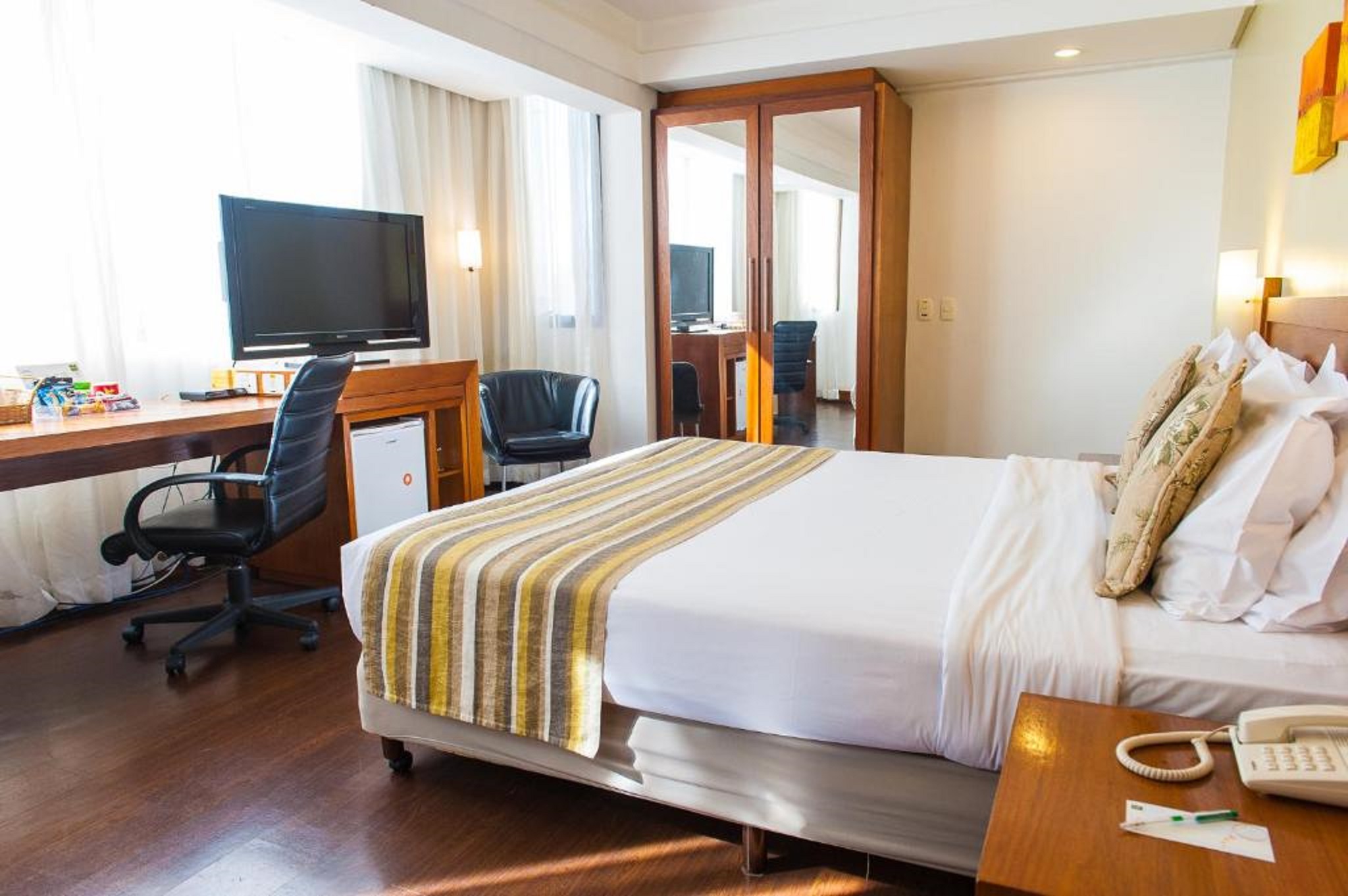 Double King Bed Non Smoking