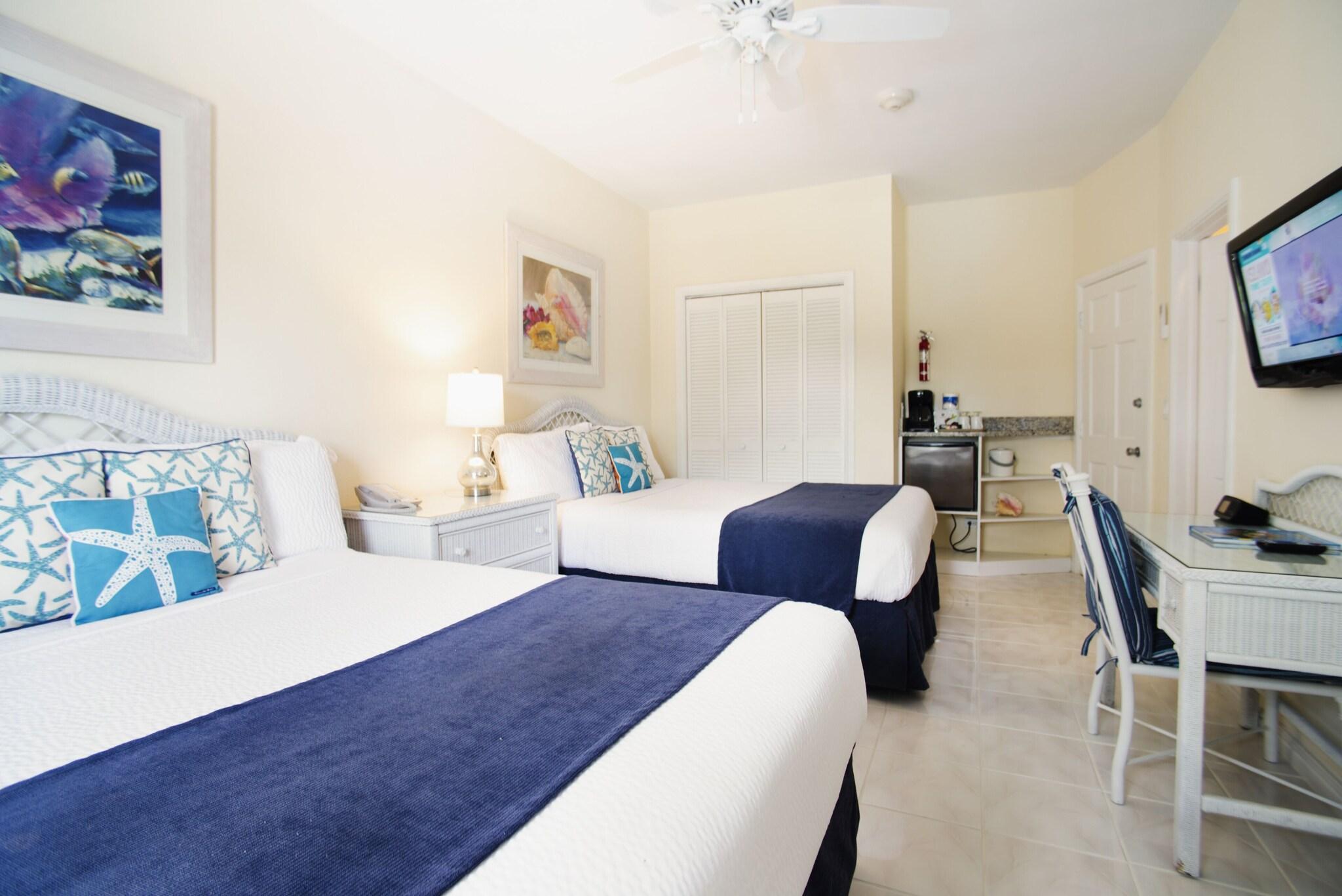 Quadruple Two Queen Beds