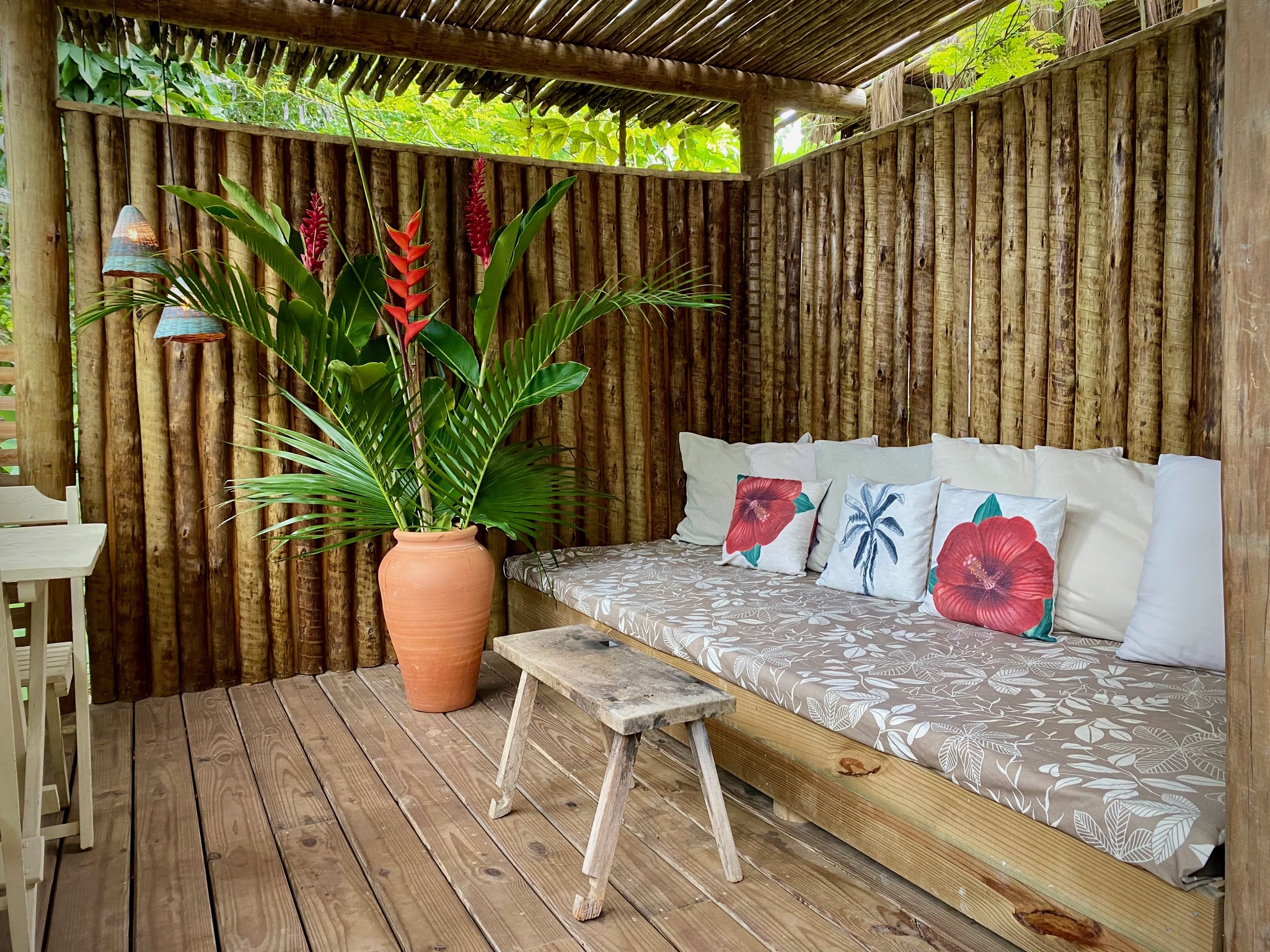 Home Two Bedrooms One Bathroom