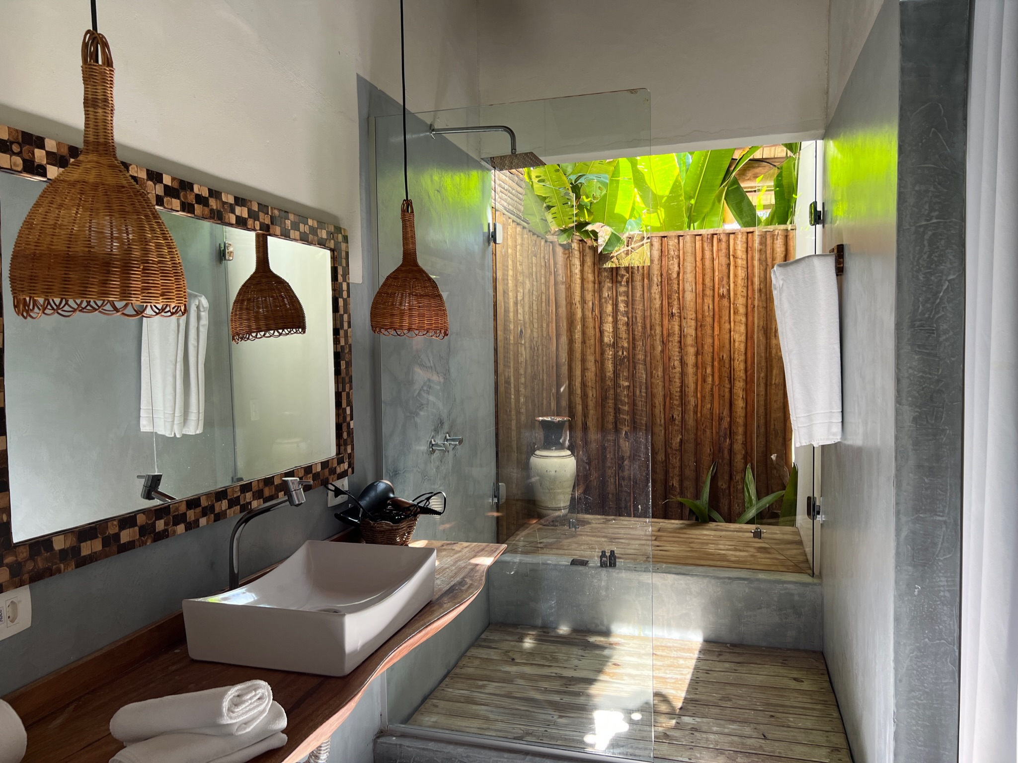 Bungalow Two Bedrooms One Bathroom