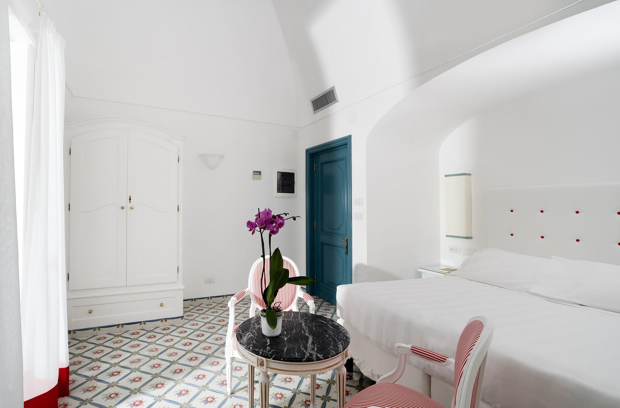 Double Deluxe with Views