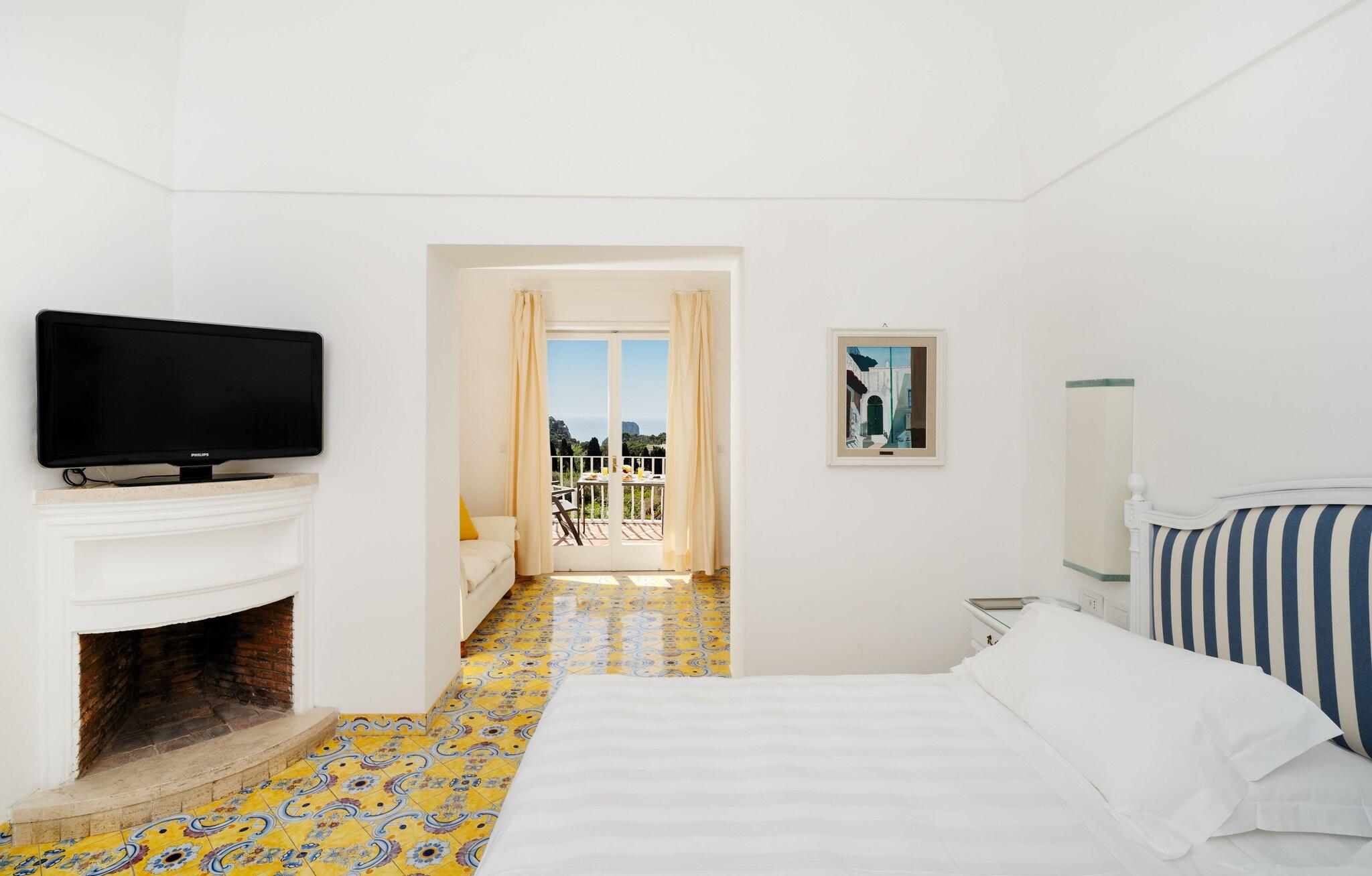 Junior Suite Sea View with Balcony