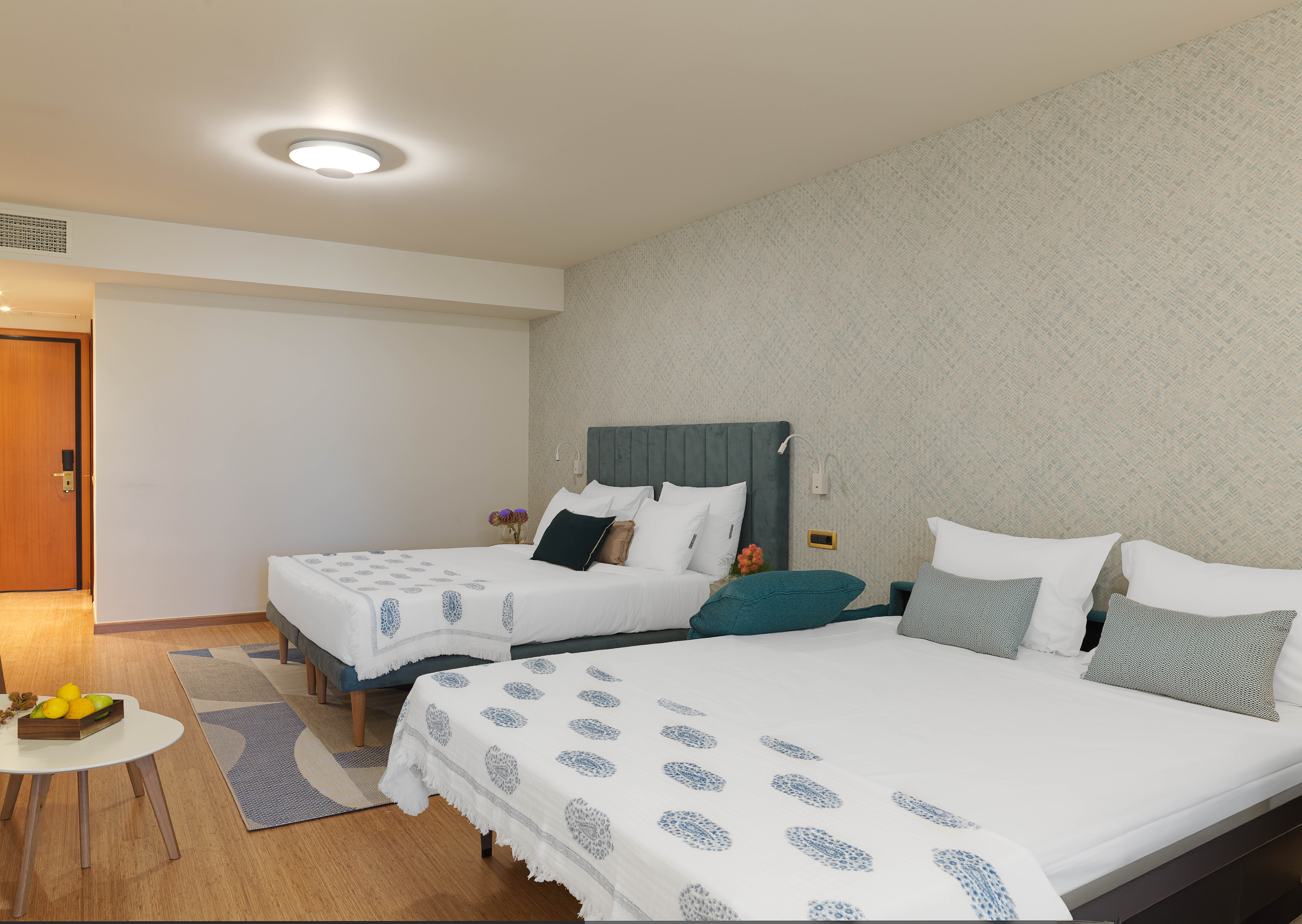 Family Room Deluxe Sea View