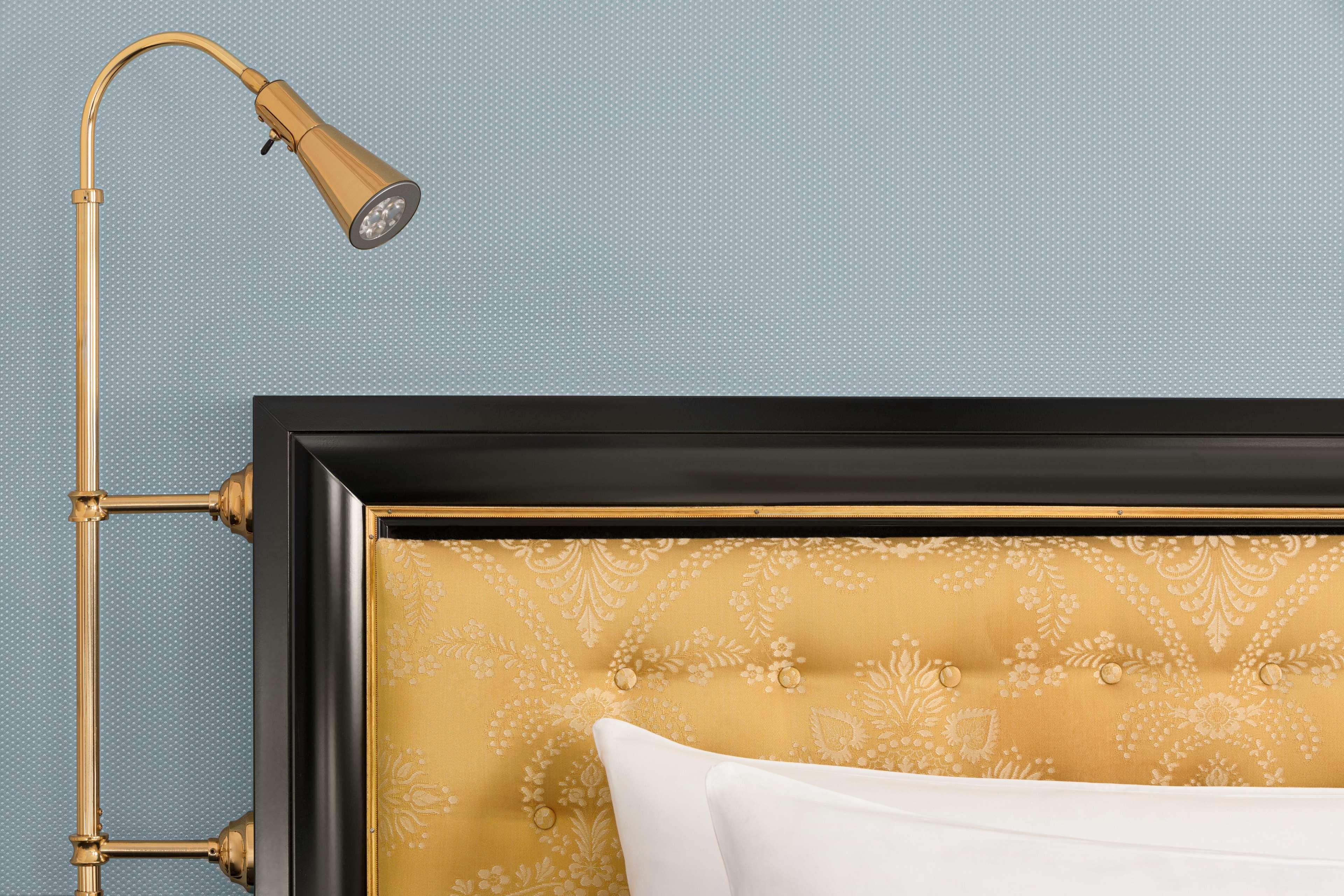 Double Deluxe King Bed