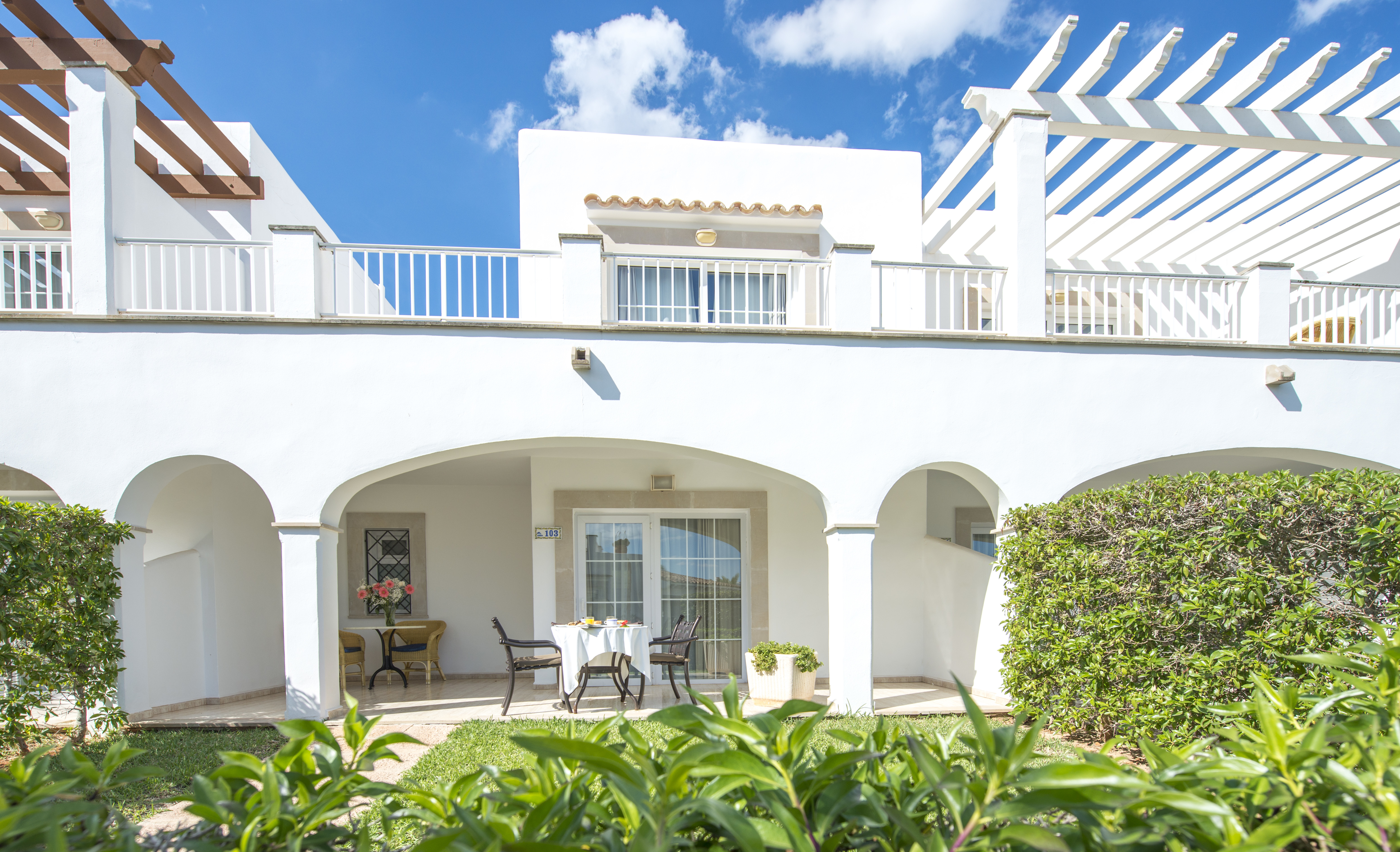 Apartment Capacity 6