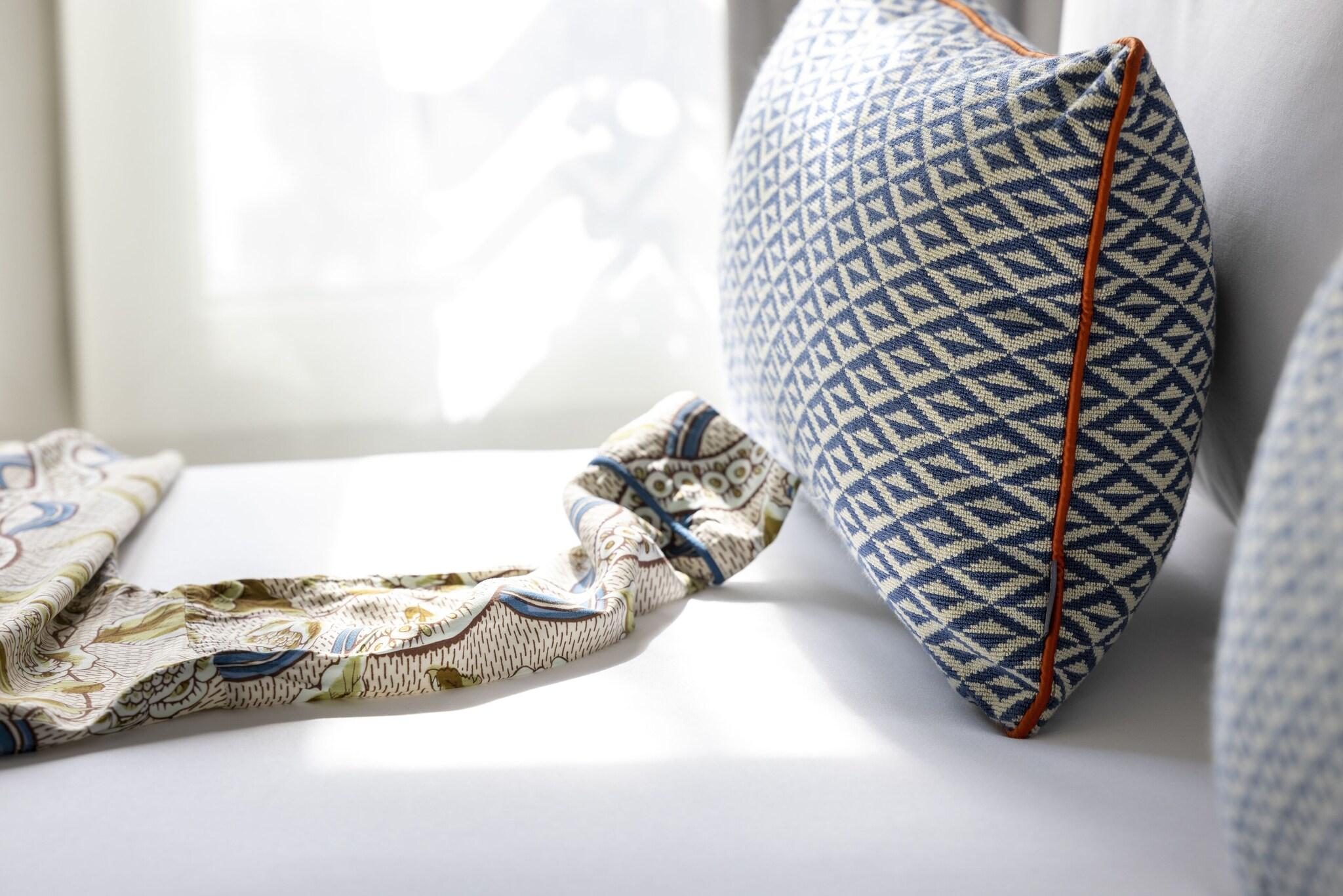 Double Superior Queen Bed