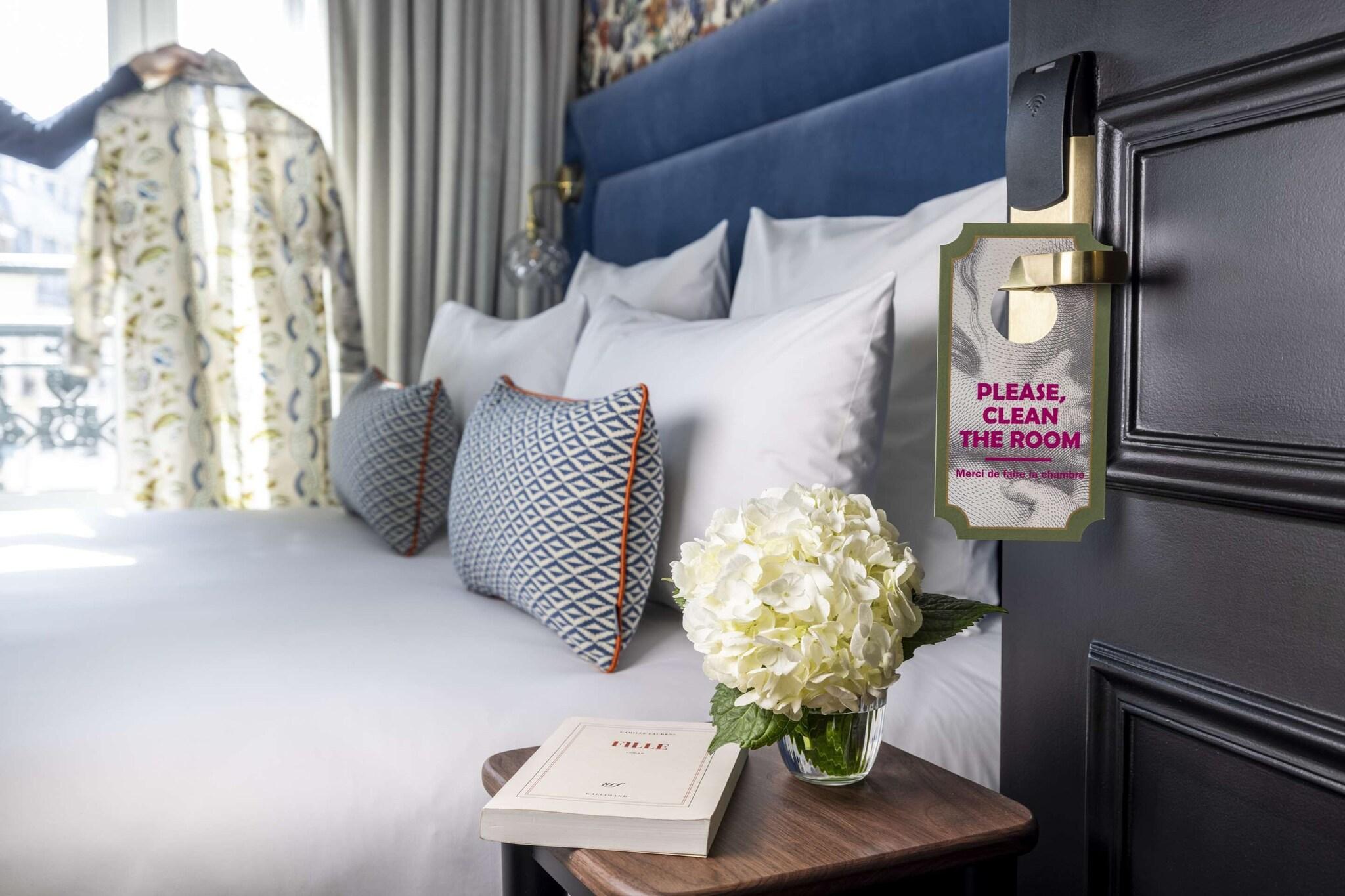 Double Superior Queen Bed