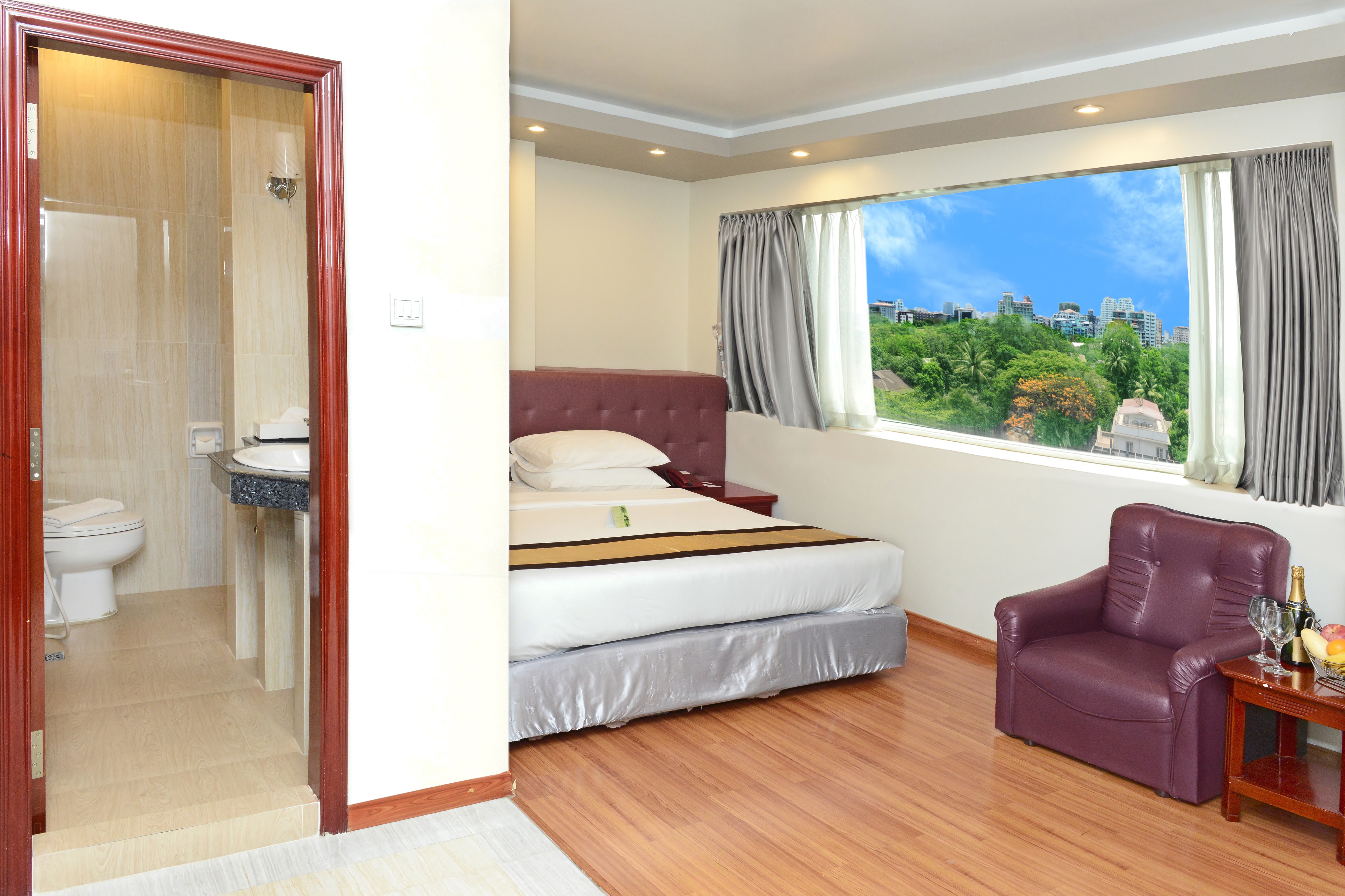 Family Room Superior