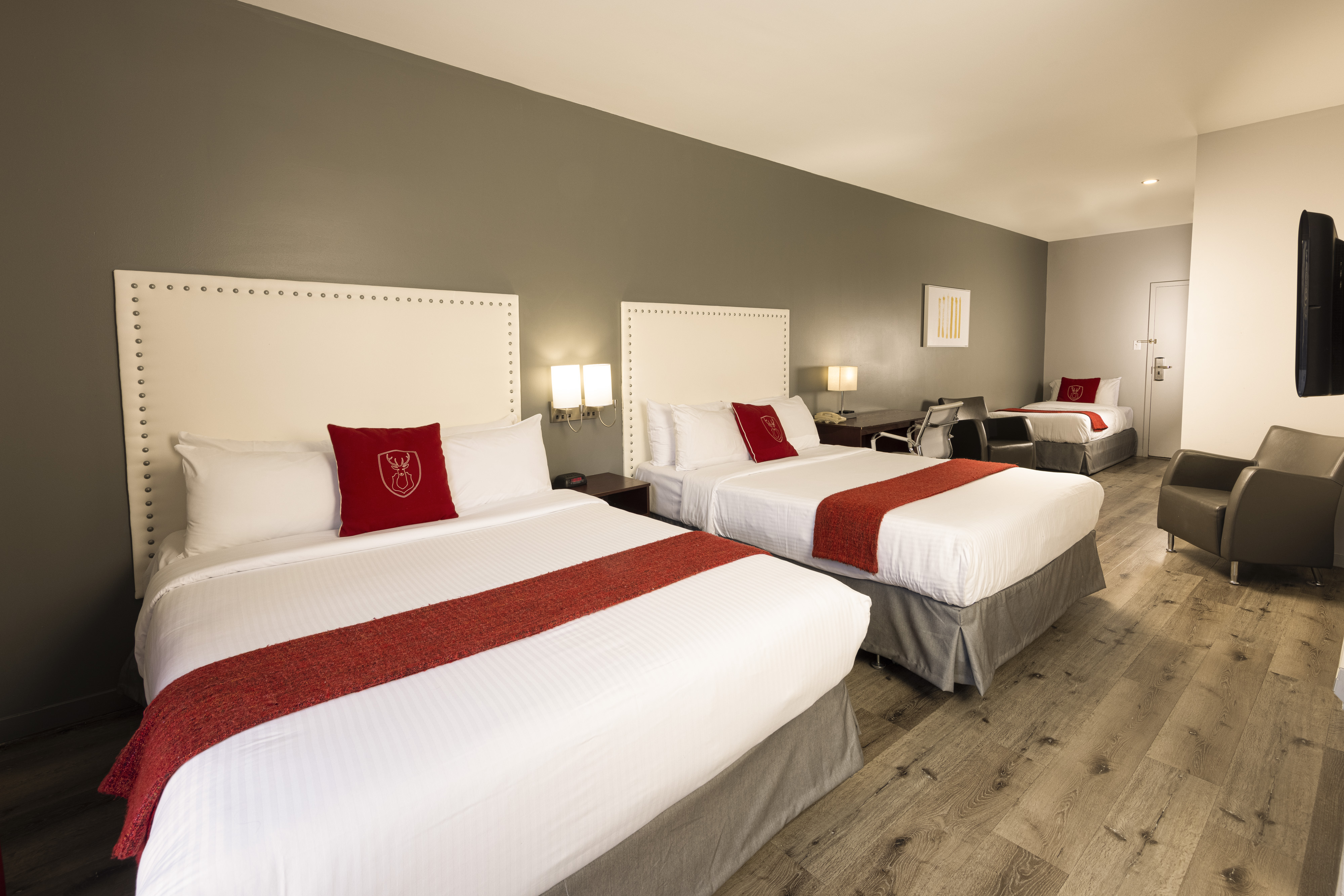 Family Room Two Queen Beds