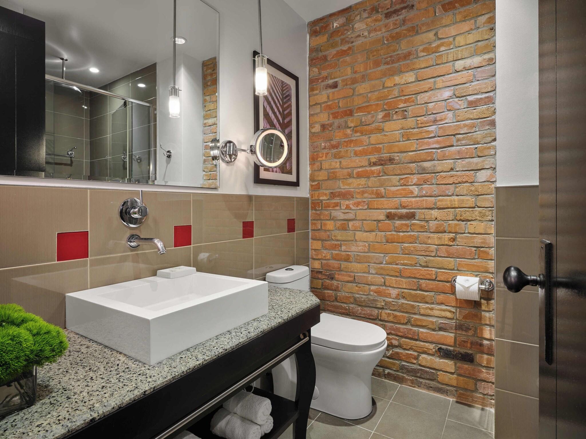 Double Superior King Bed