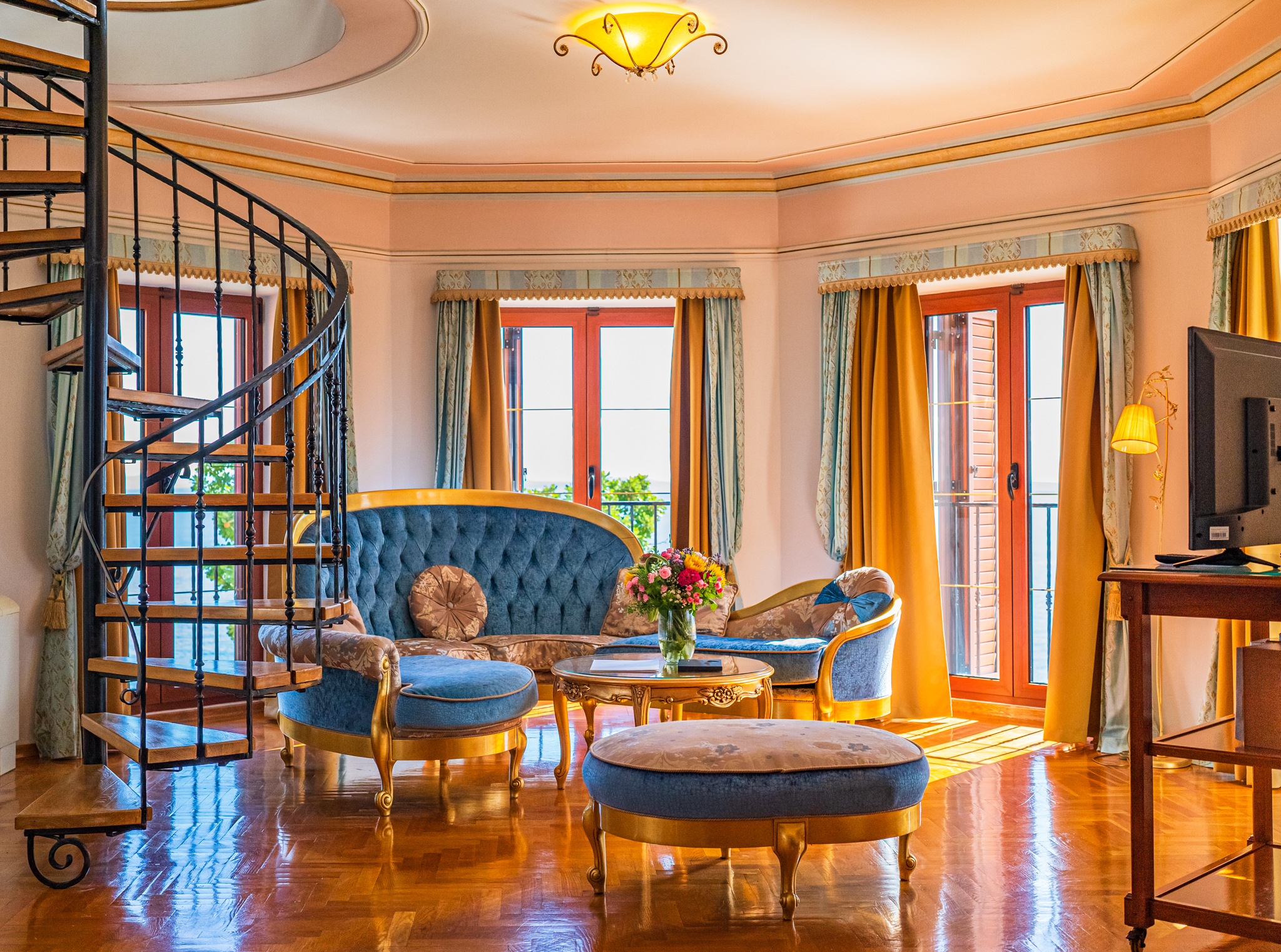 Suite Ocean Front Two Double Beds