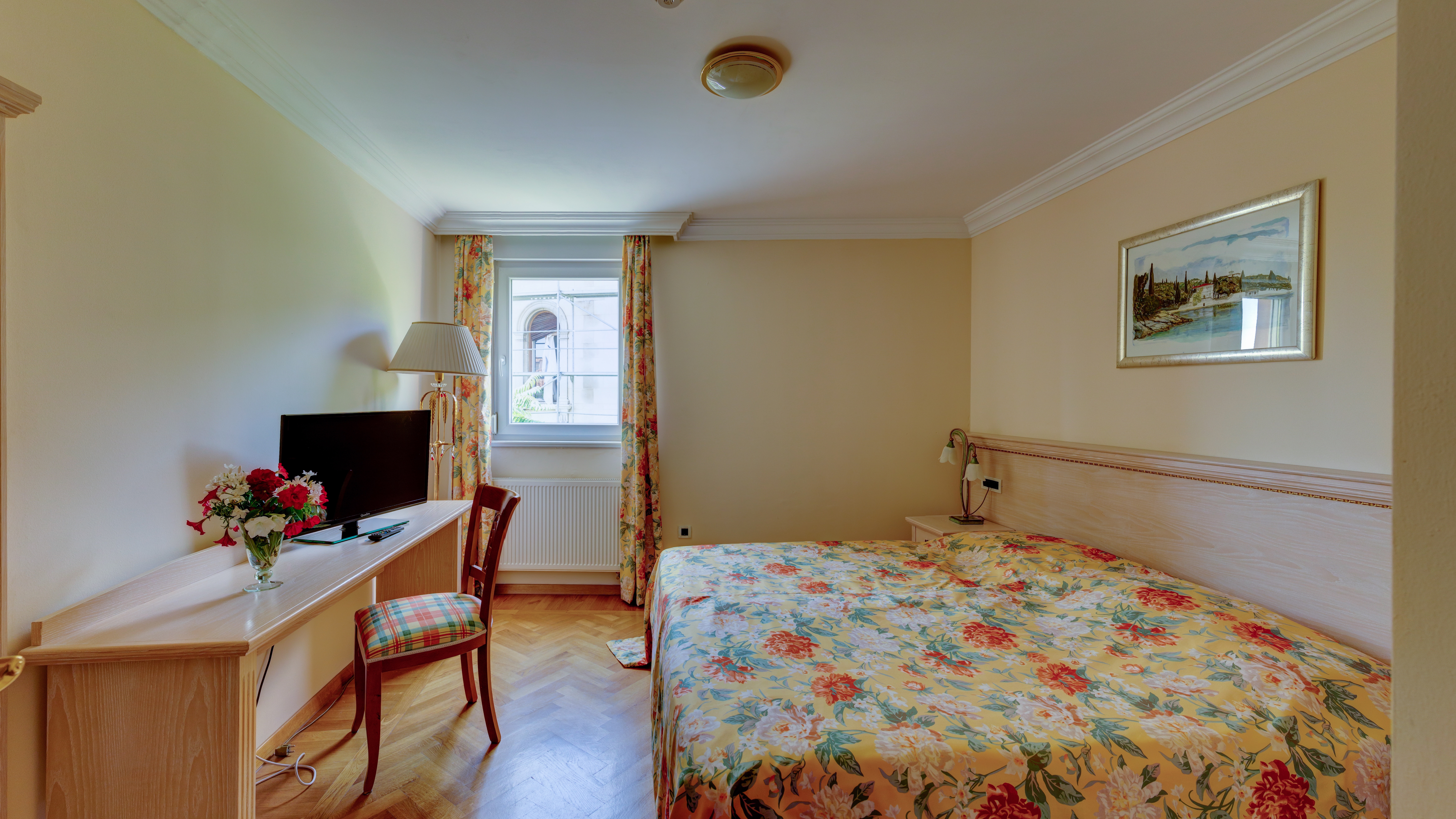 Apartment Two Bedrooms One Bathroom