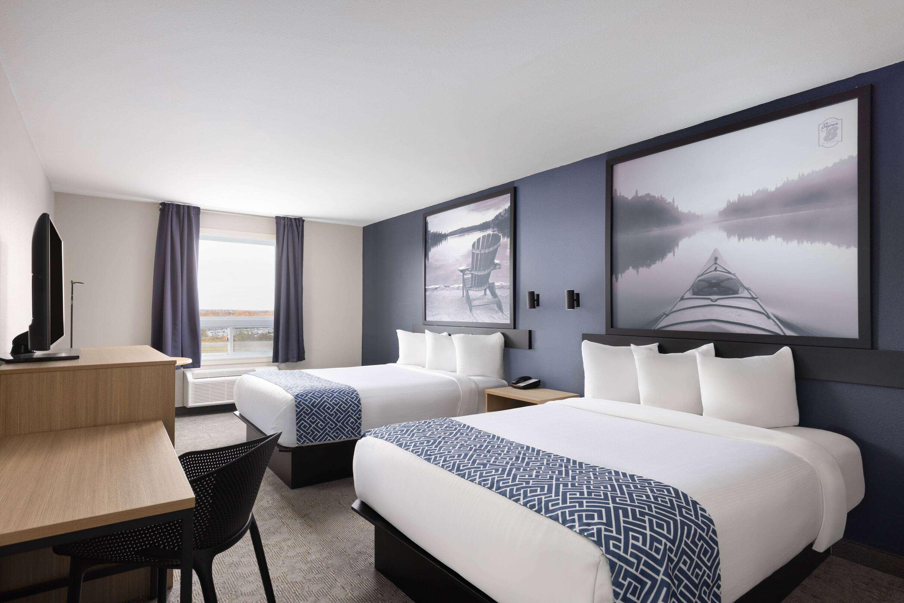 Quadruple Two Queen Beds