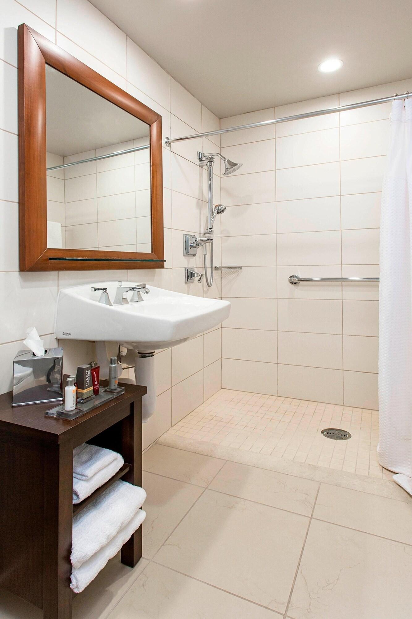 Double Queen Size Bed