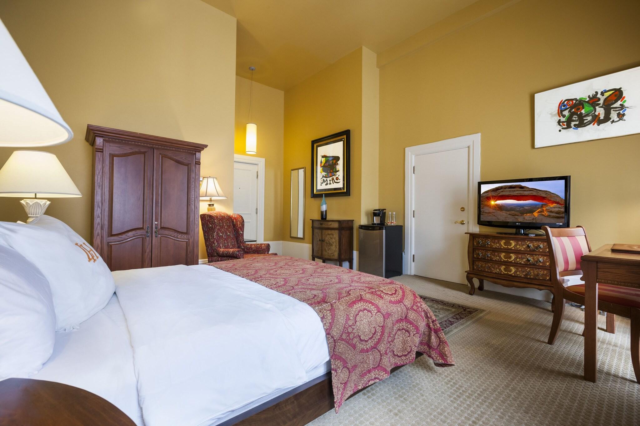 Double Superior Queen Bed