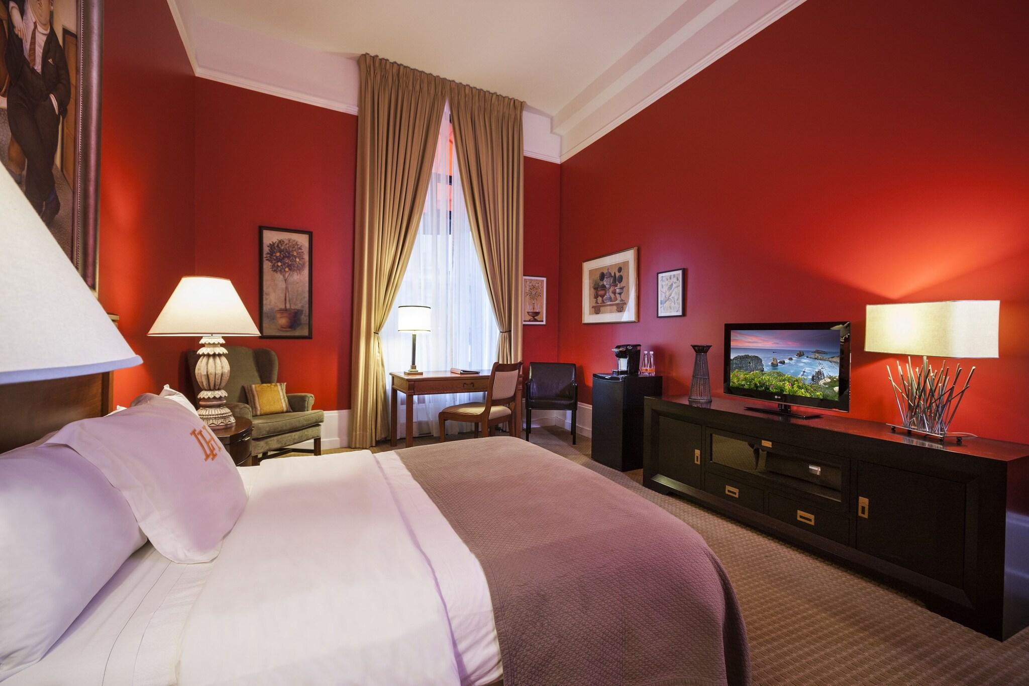 Double Superior Queen Bed