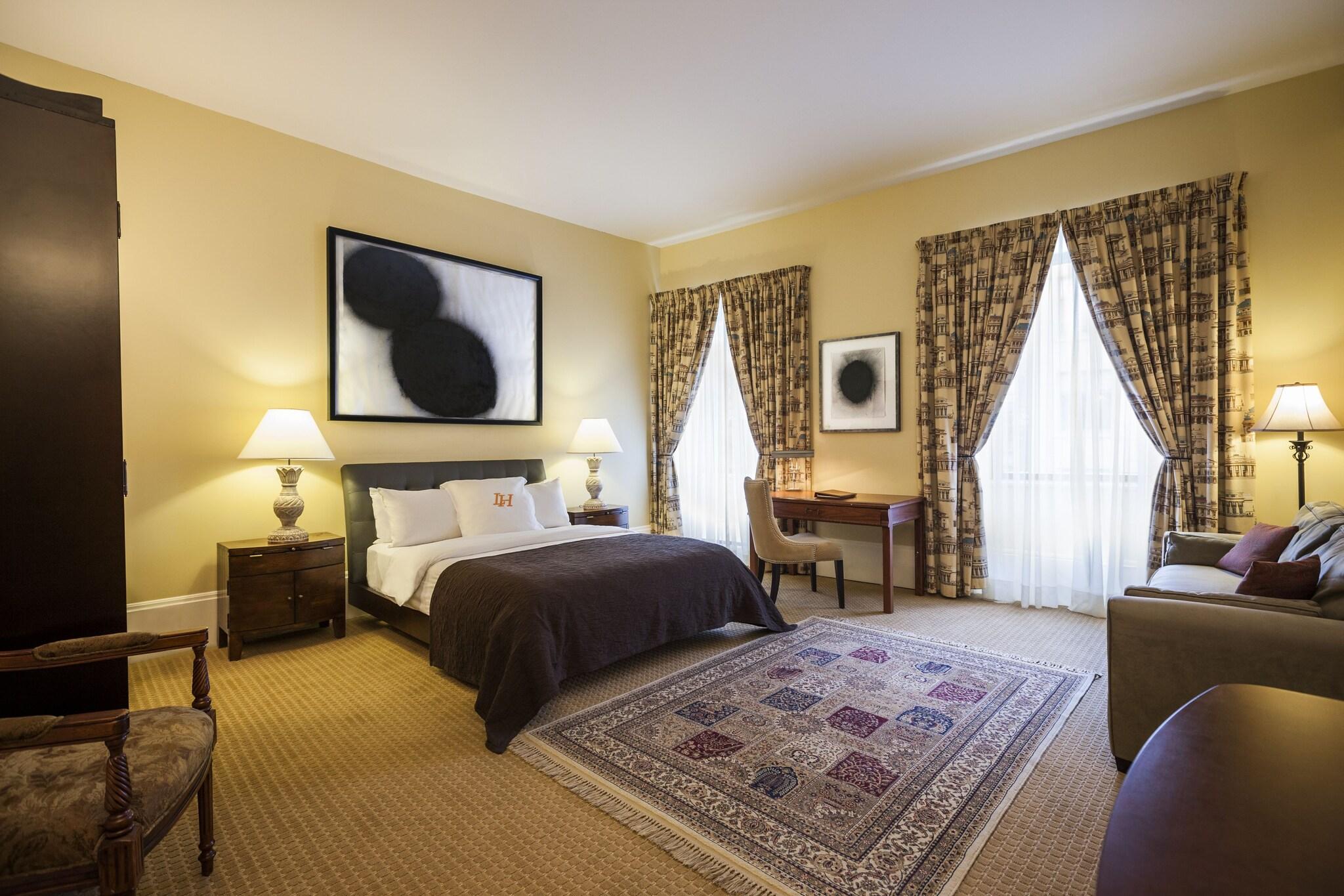 Double Premier King Bed