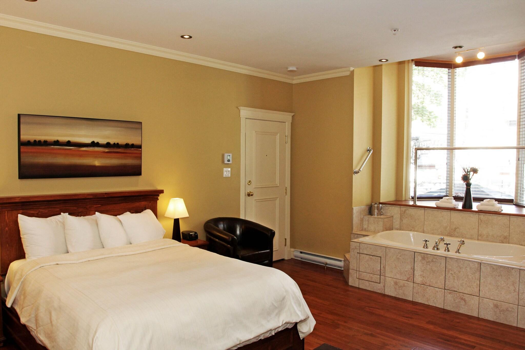 Double Premium Queen Bed