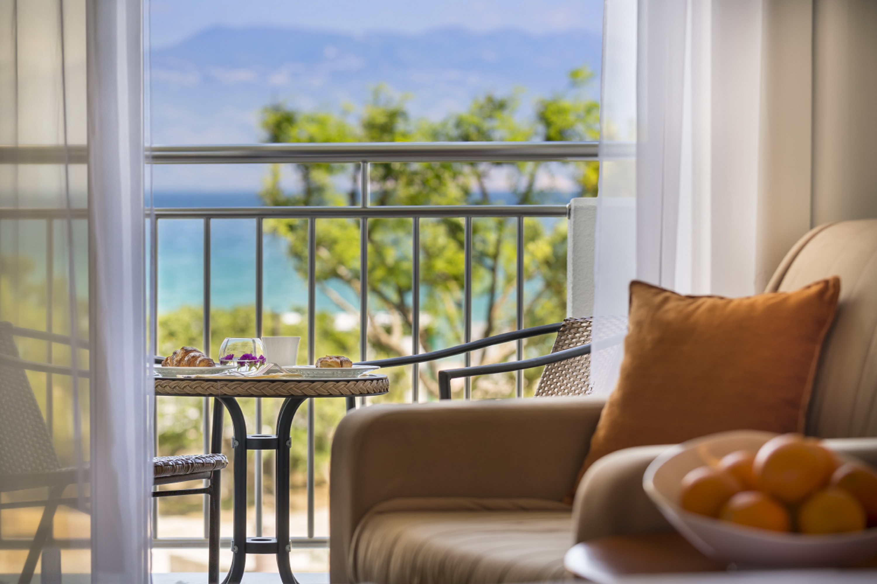 Triple Superior Sea View