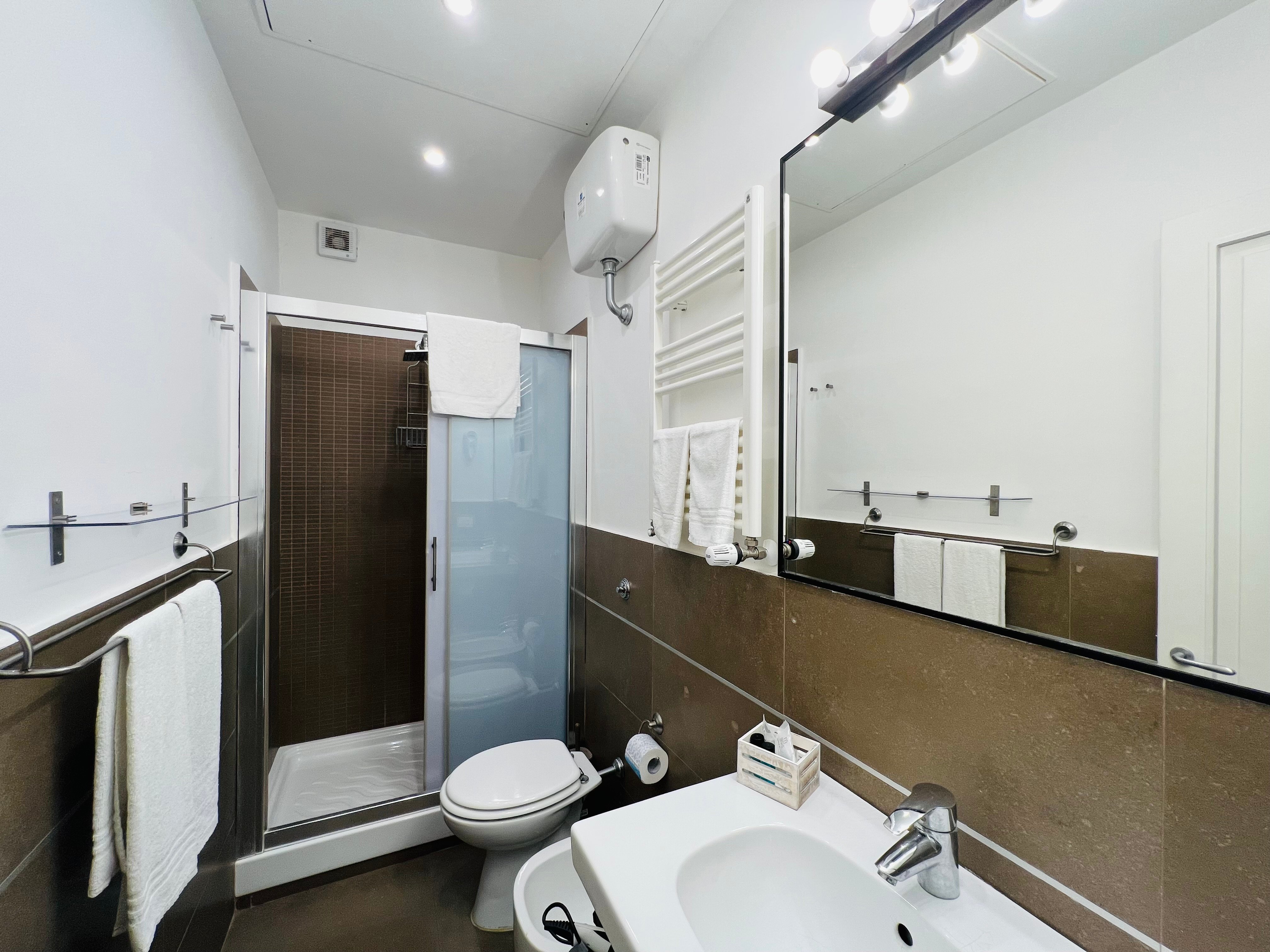 Apartment Two Bedrooms Two Bathrooms