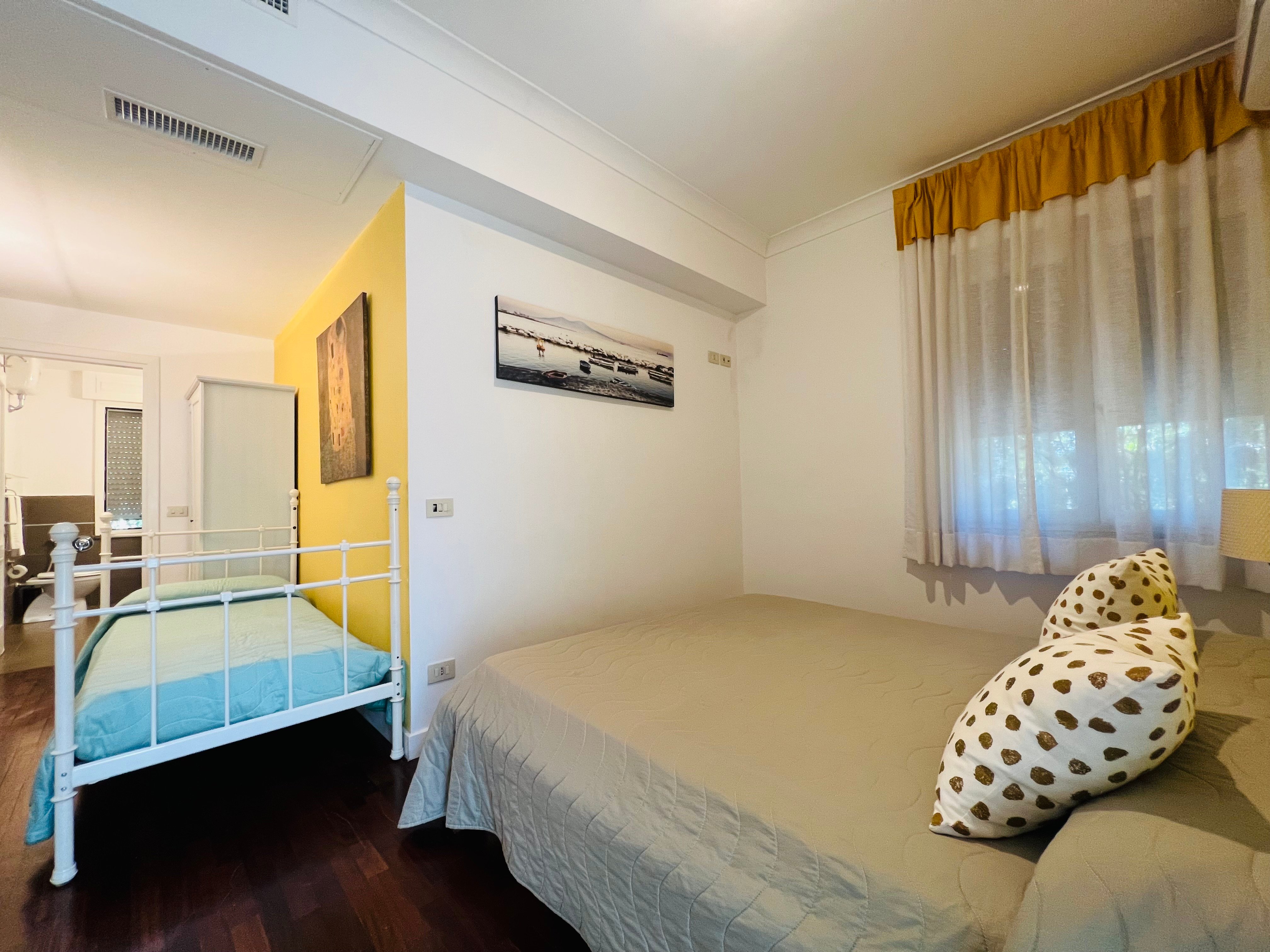 Apartment Two Bedrooms Two Bathrooms