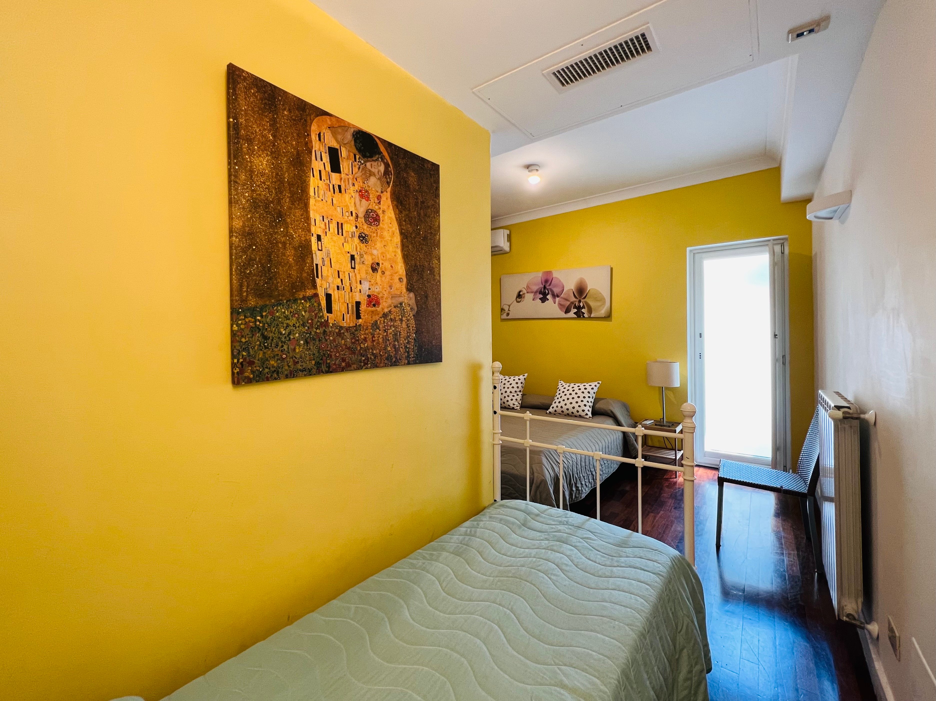 Apartment Two Bedrooms Two Bathrooms