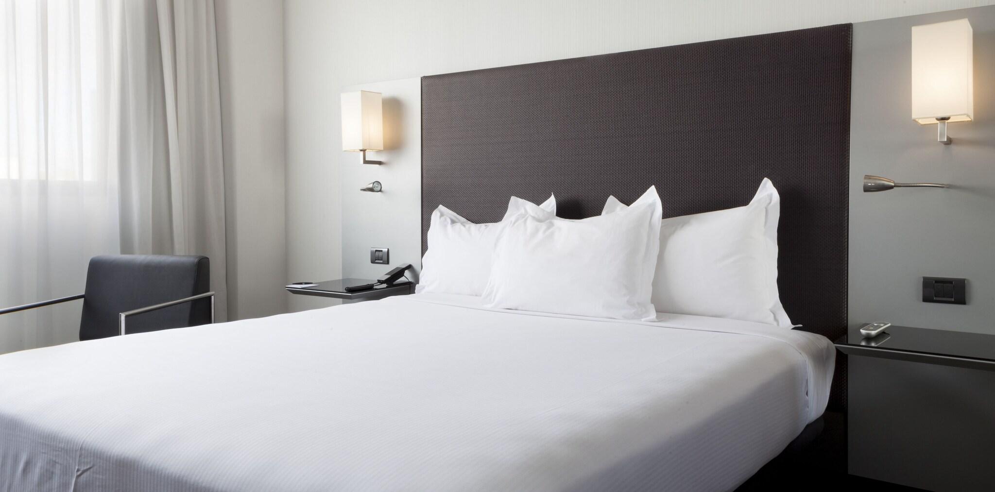 Double Queen Size Bed